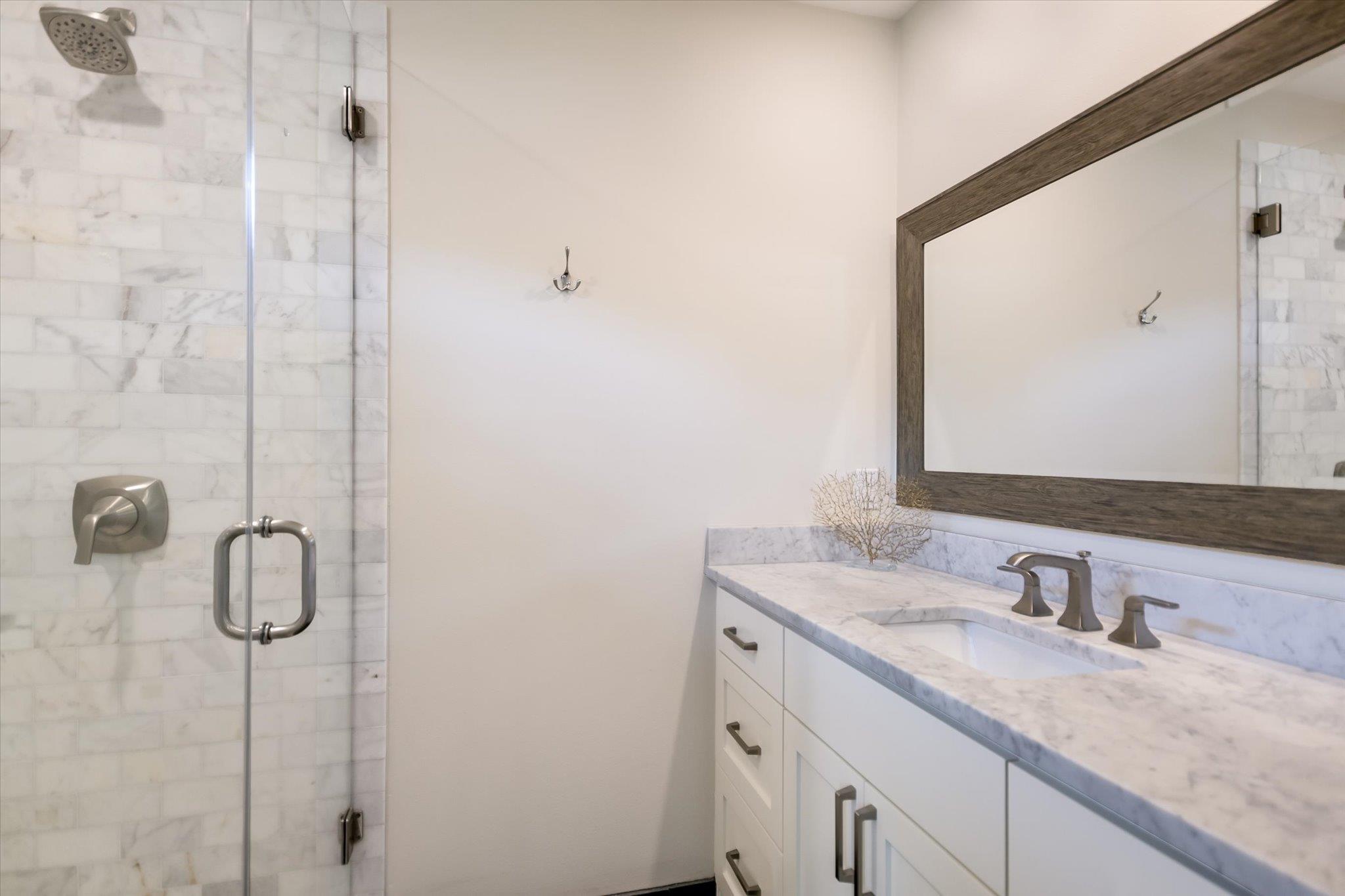 7203 North Ute TRL