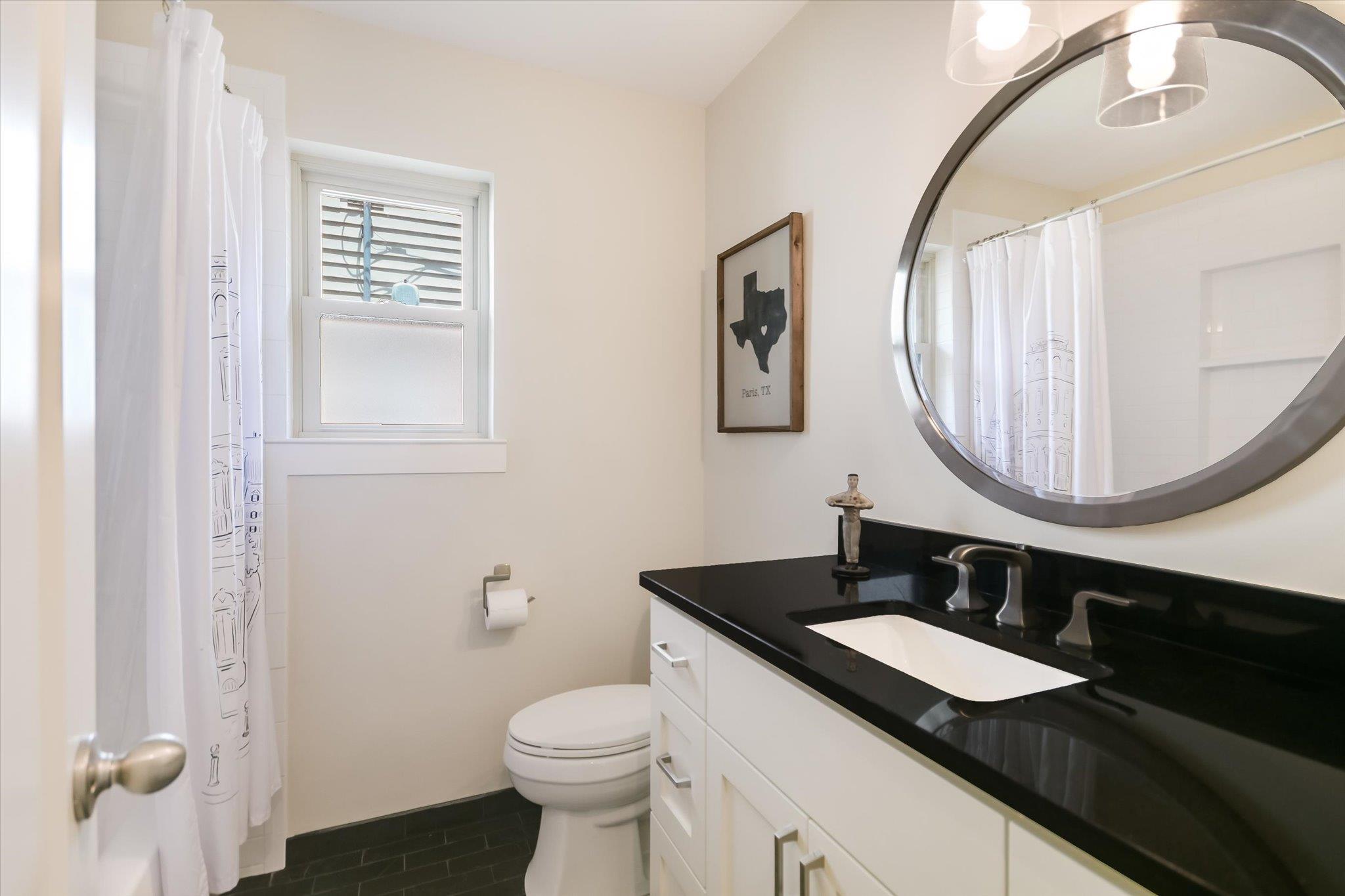 7203 North Ute TRL