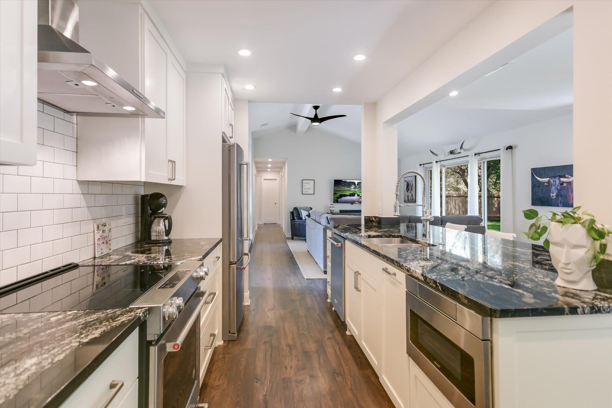 7203 North Ute TRL