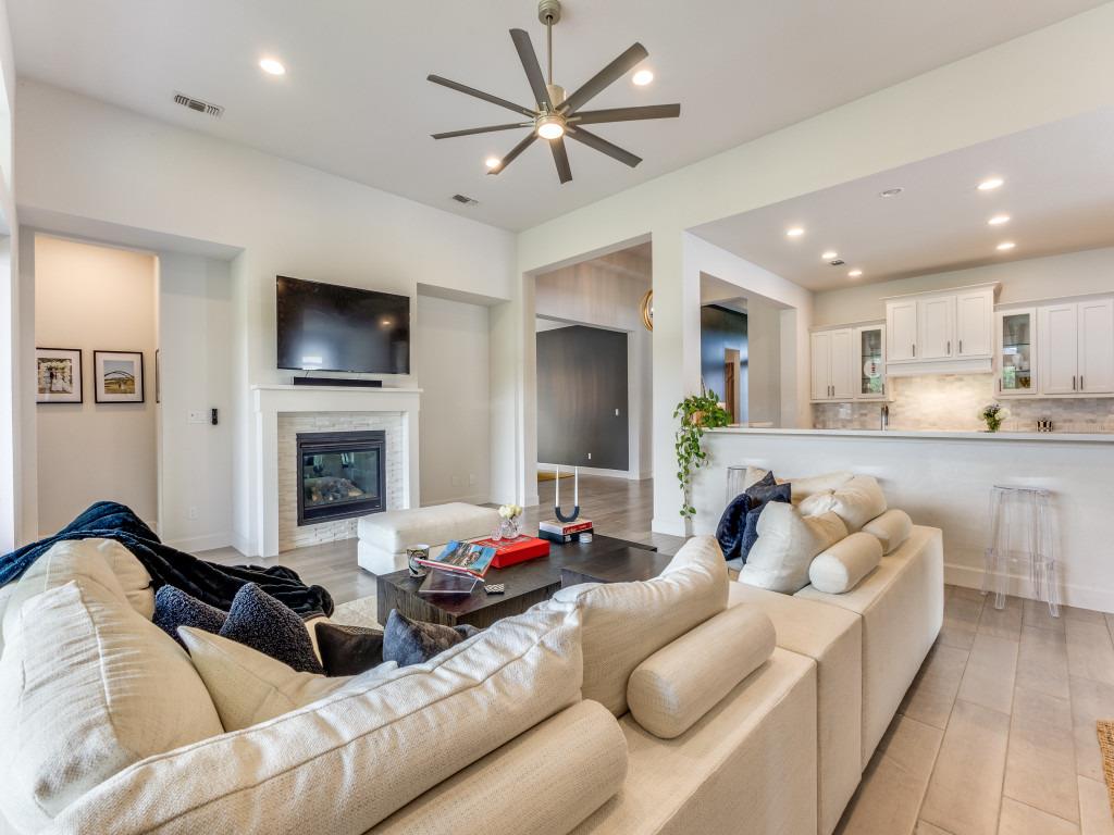 260 Saltgrass CV