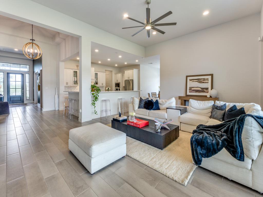 260 Saltgrass CV