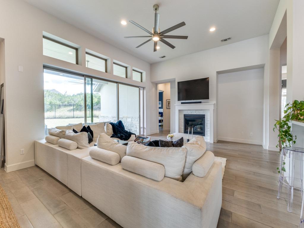 260 Saltgrass CV