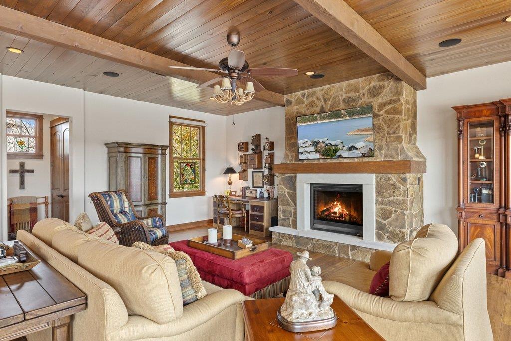 2217 Seabiscuit CV # 113