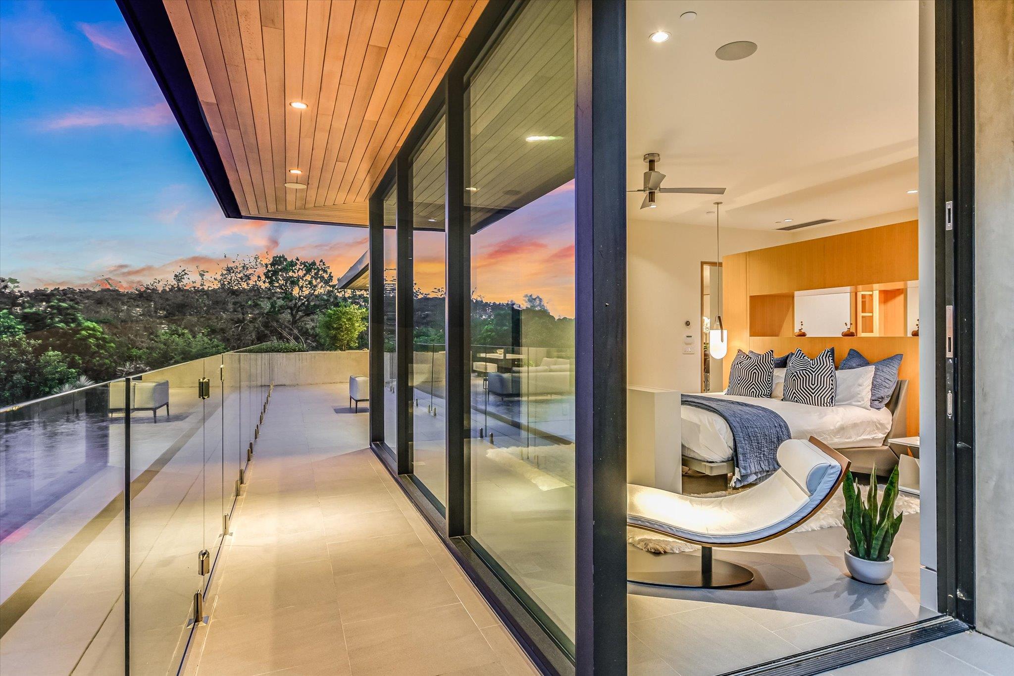 901 Terrace Mountain DR