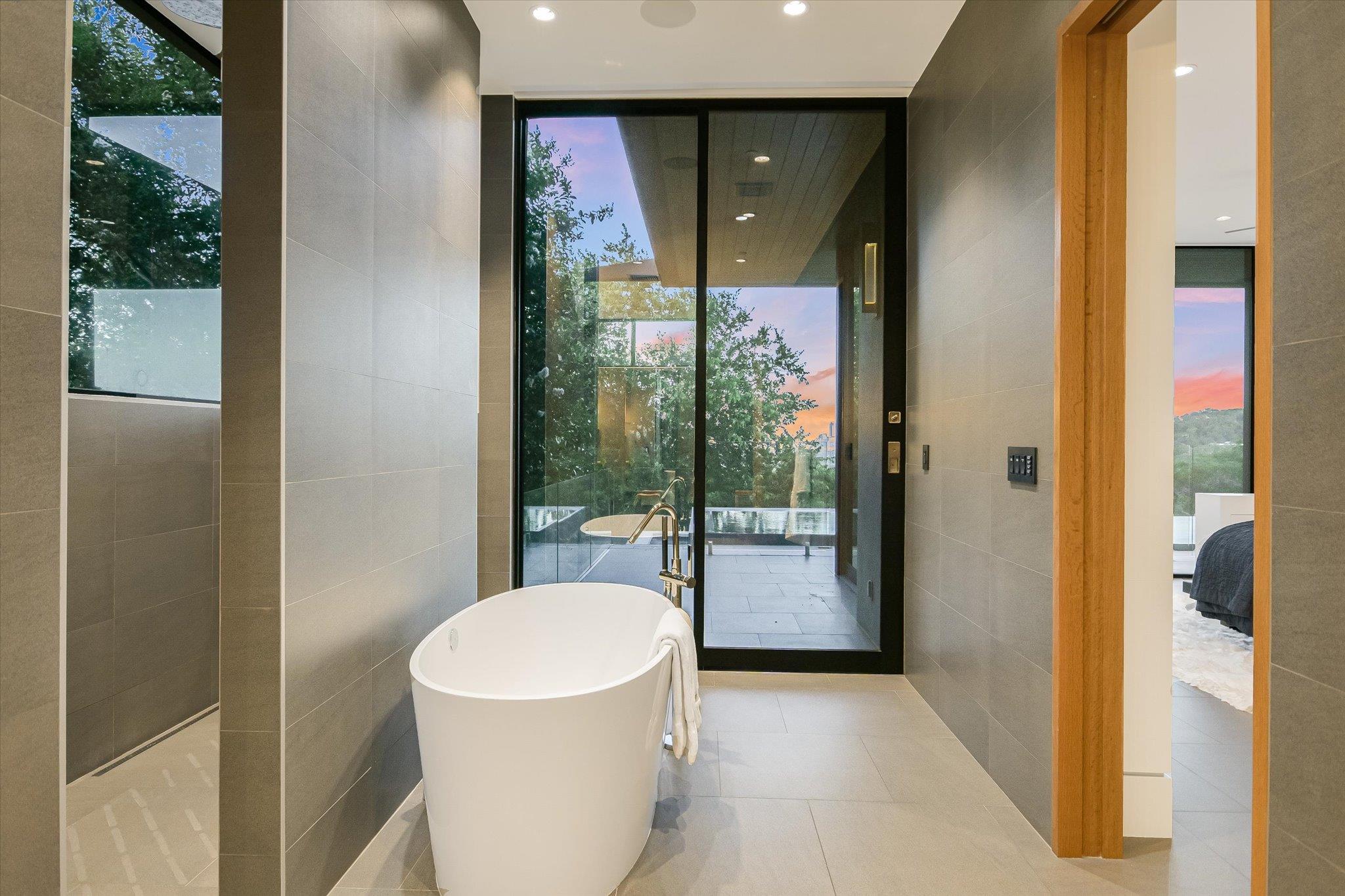 901 Terrace Mountain DR