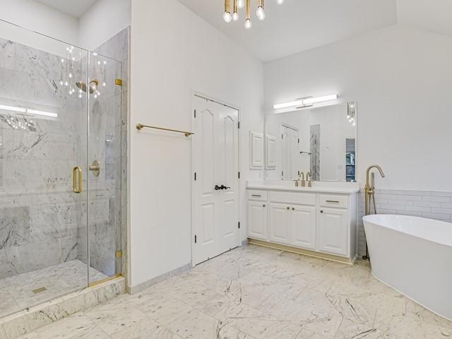 12904 Bloomfield Hills