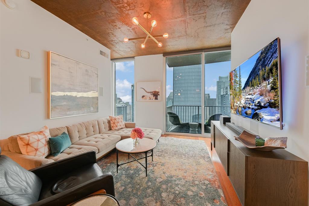 360 Nueces ST # 3609