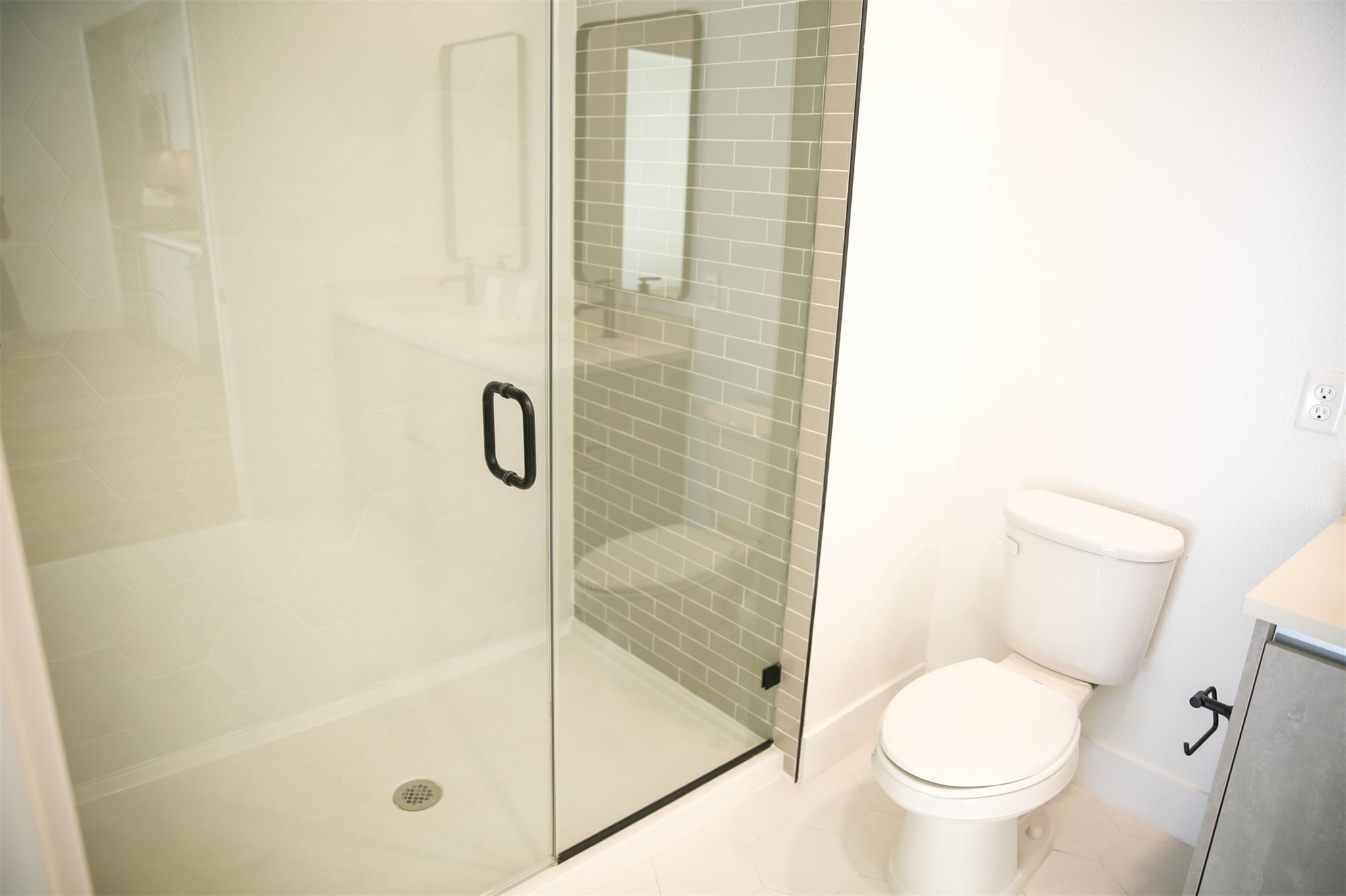 4315 S South Congress Ave # 207