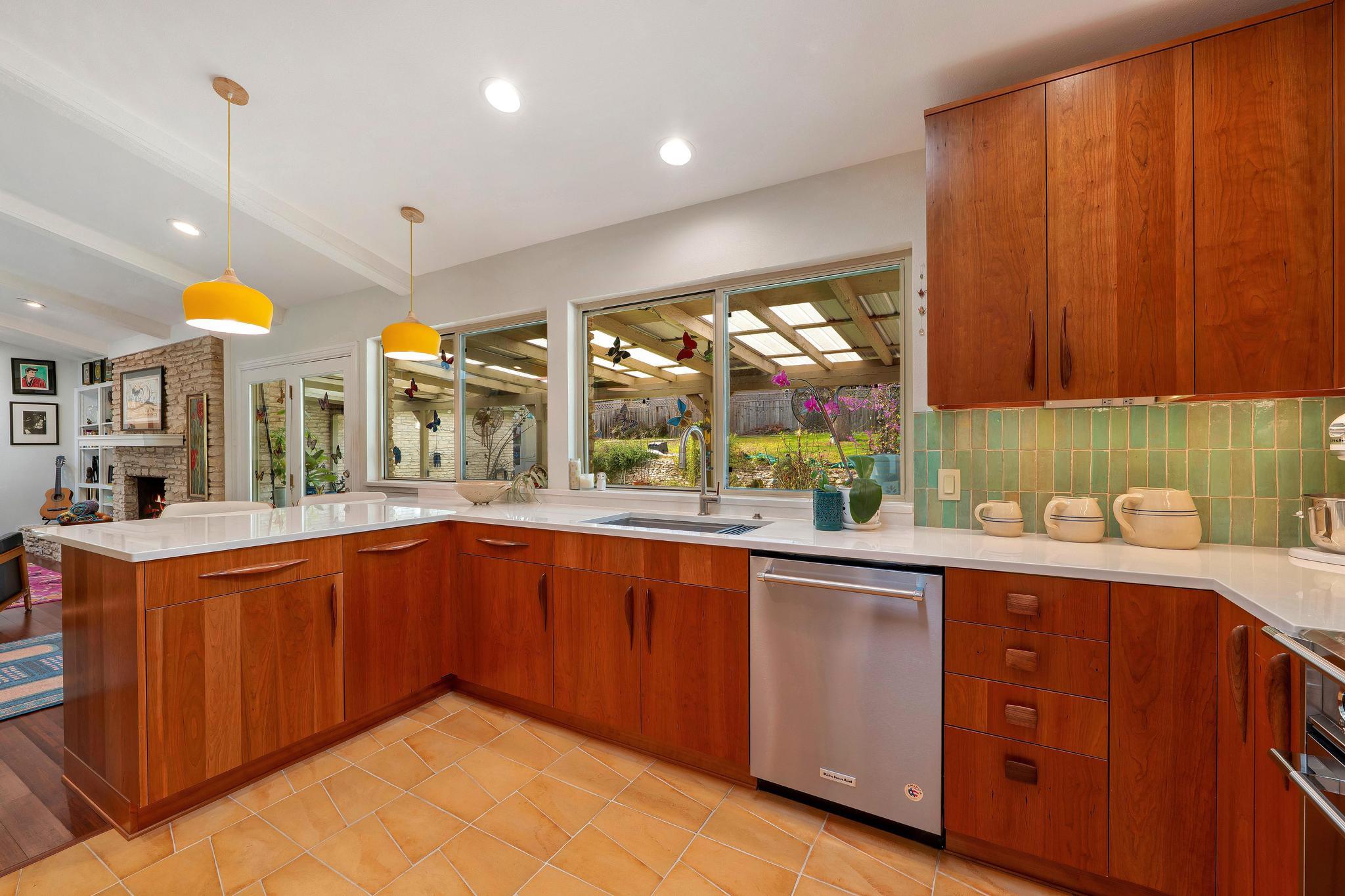 12300 Blue Water DR