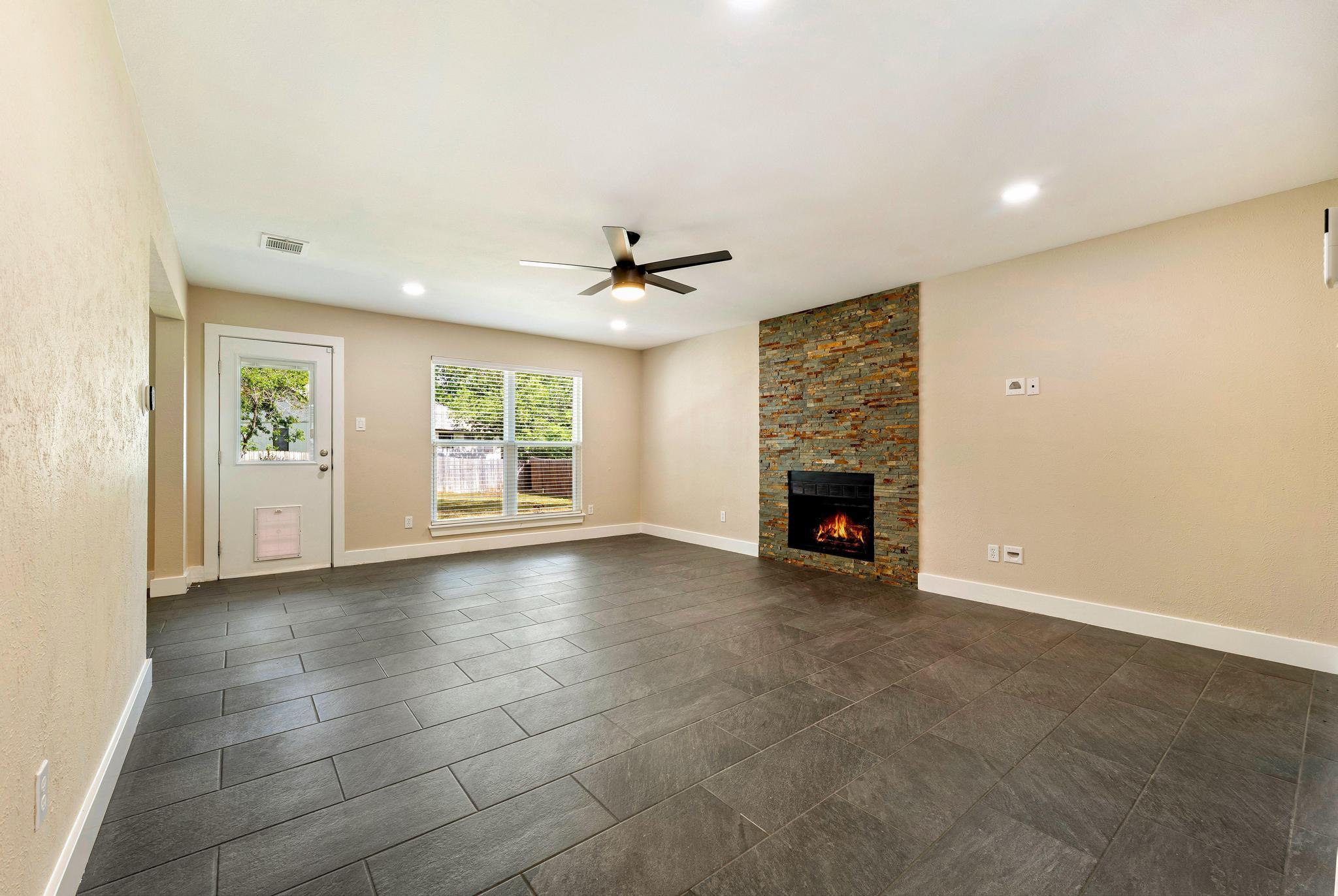 8536 Birmingham DR
