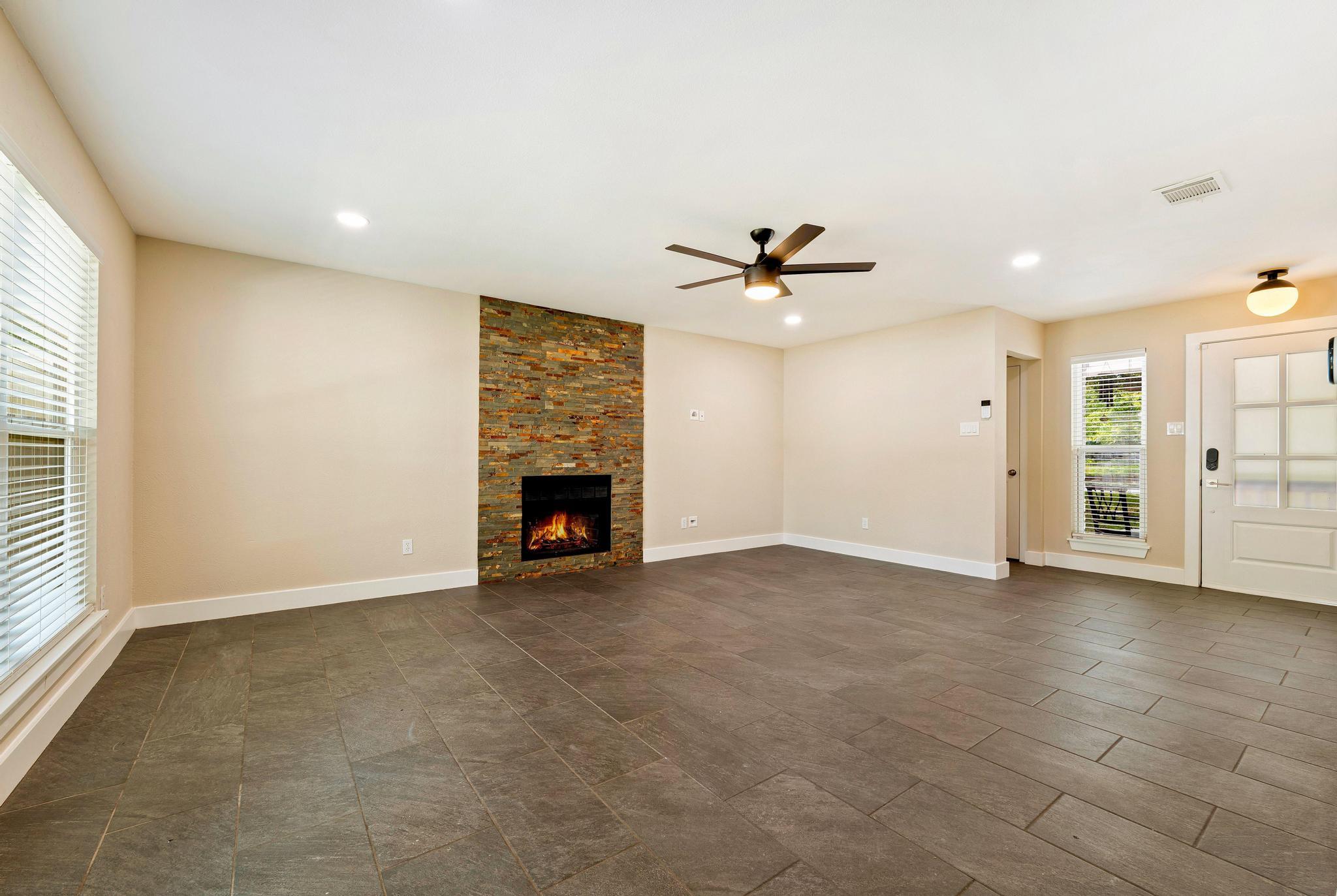 8536 Birmingham DR