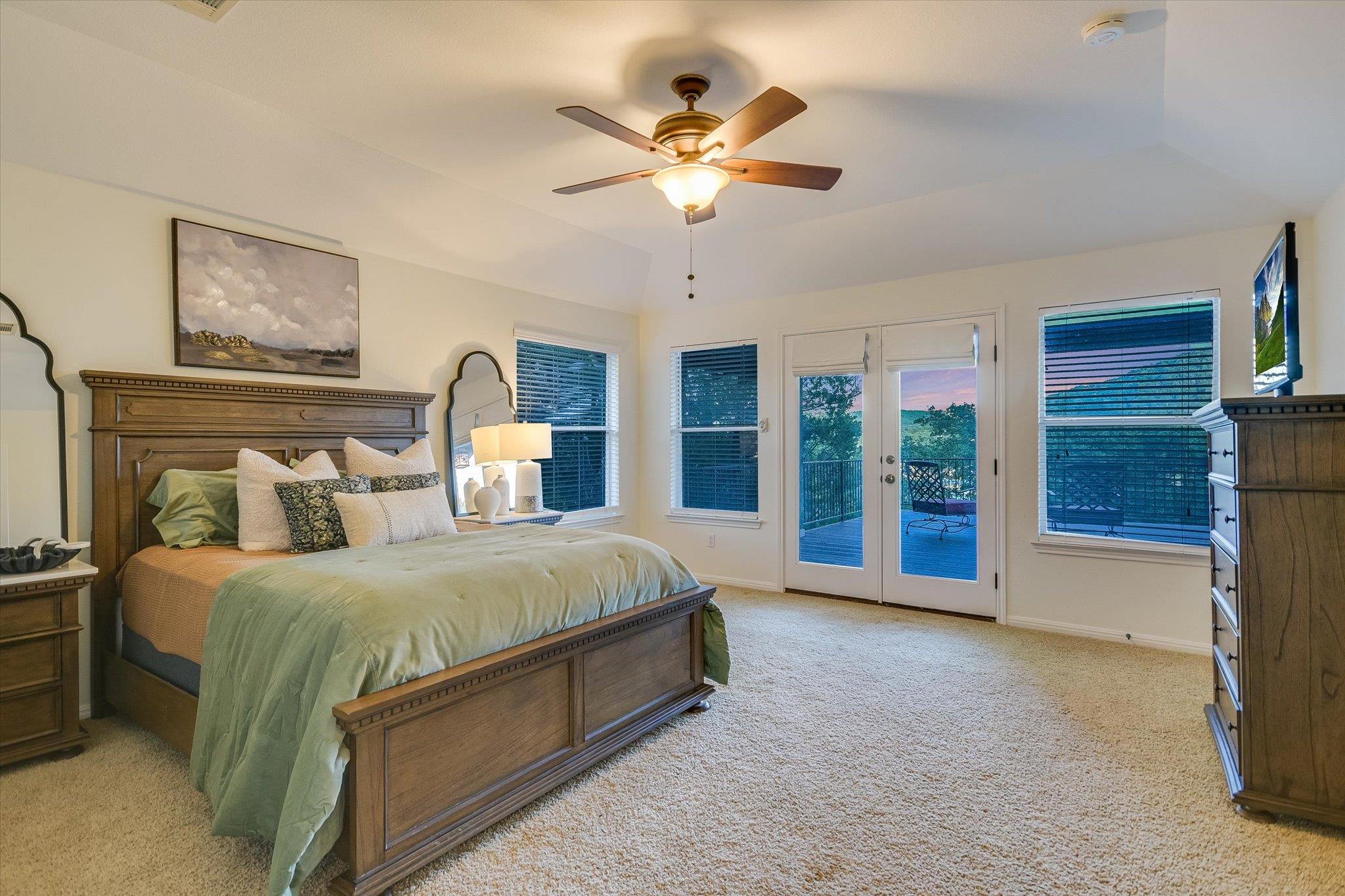 17120 Northlake Hills DR