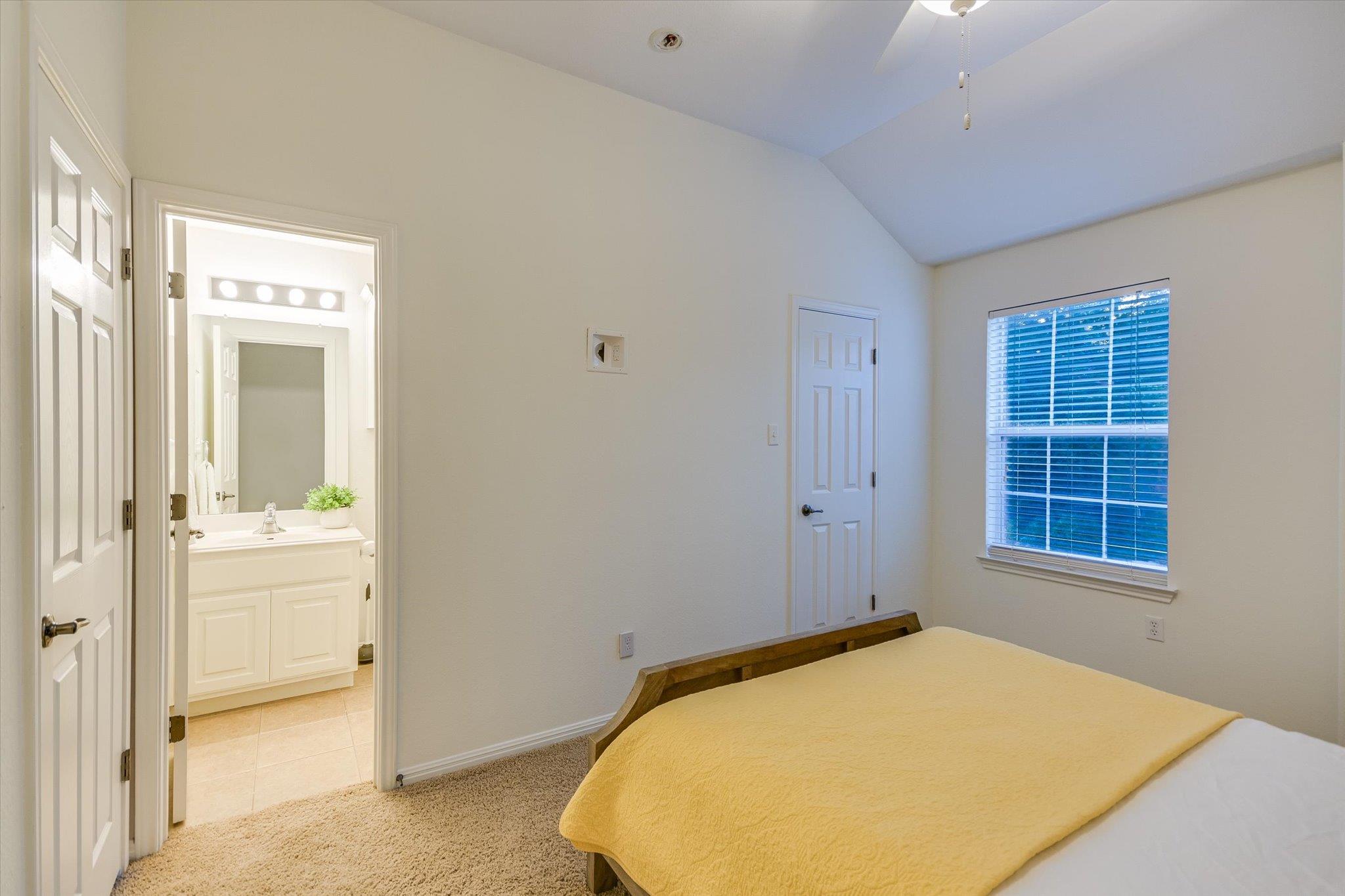 17120 Northlake Hills DR