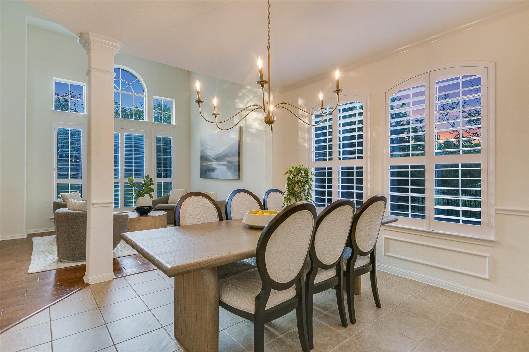 17120 Northlake Hills DR