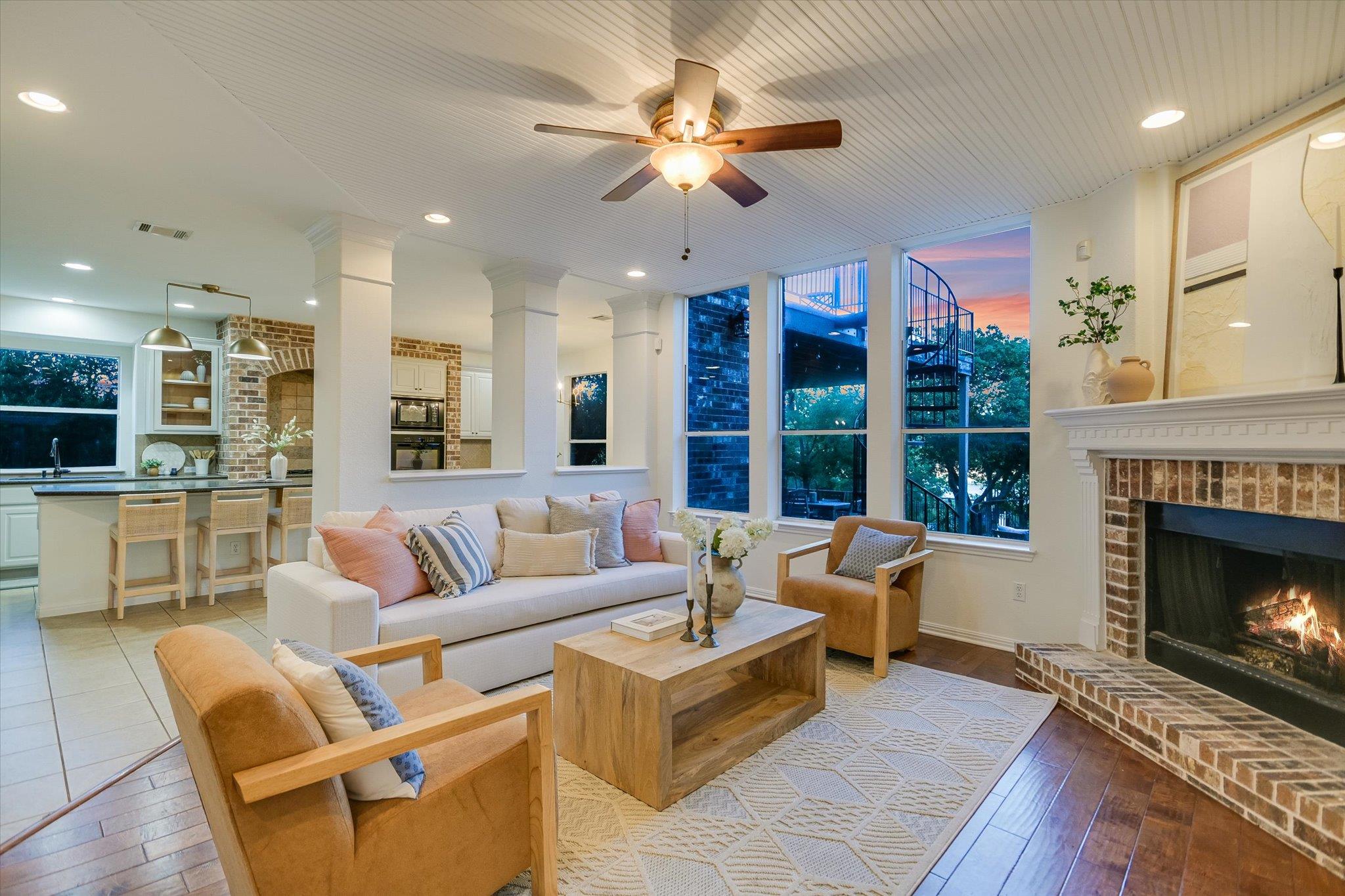 17120 Northlake Hills DR