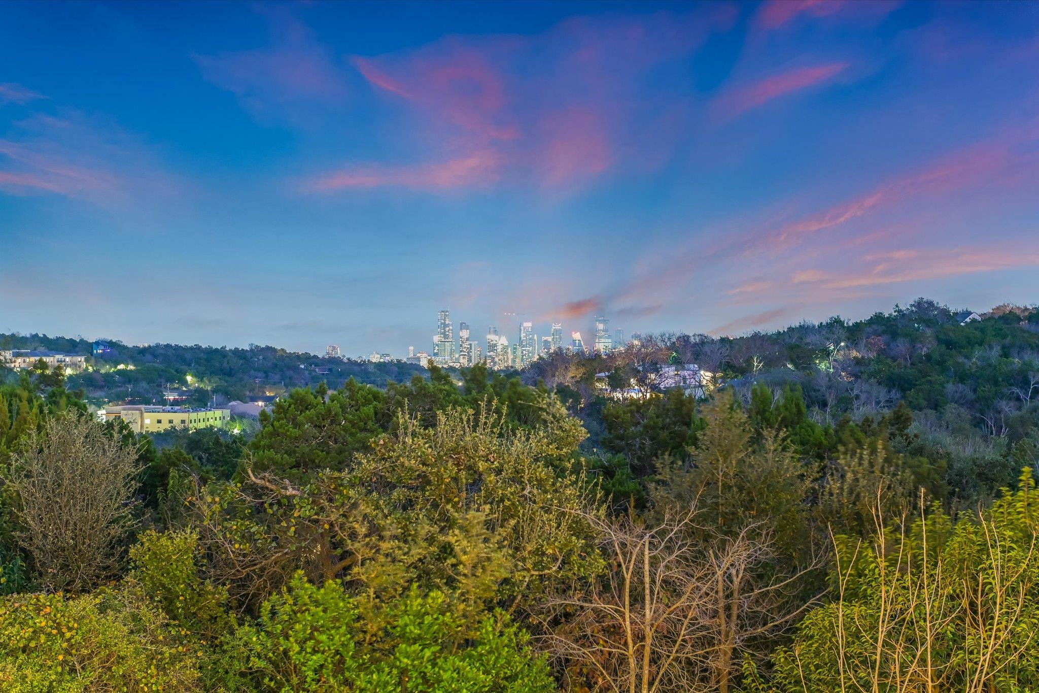16 Sundown PKWY