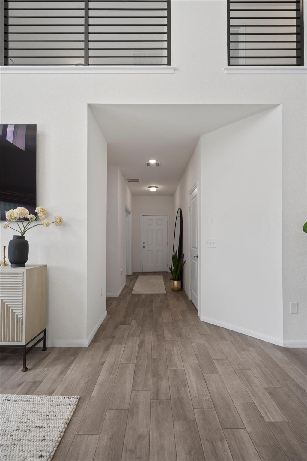 6720 Coalinga LN