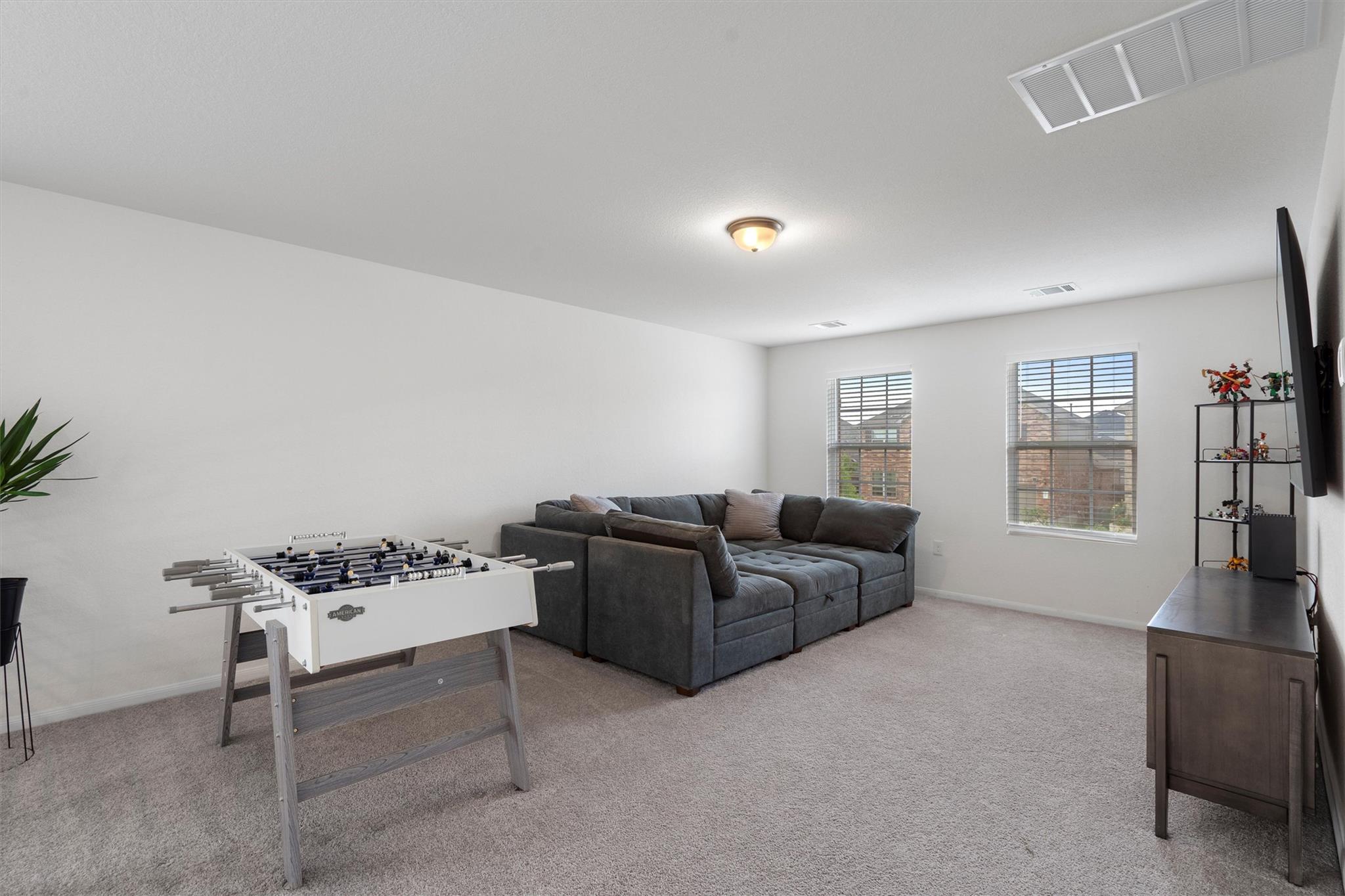 6720 Coalinga LN