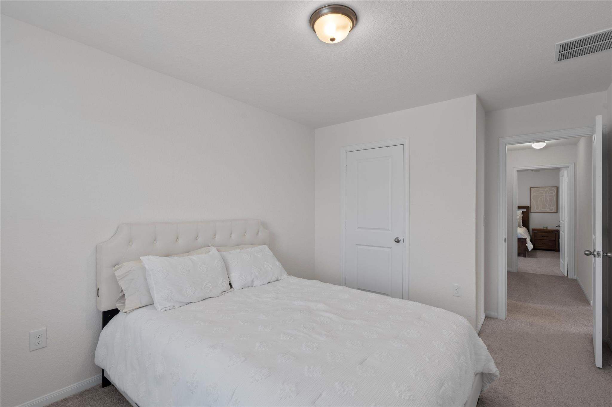 6720 Coalinga LN