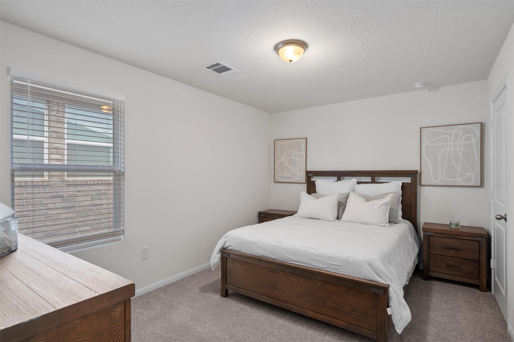 6720 Coalinga LN