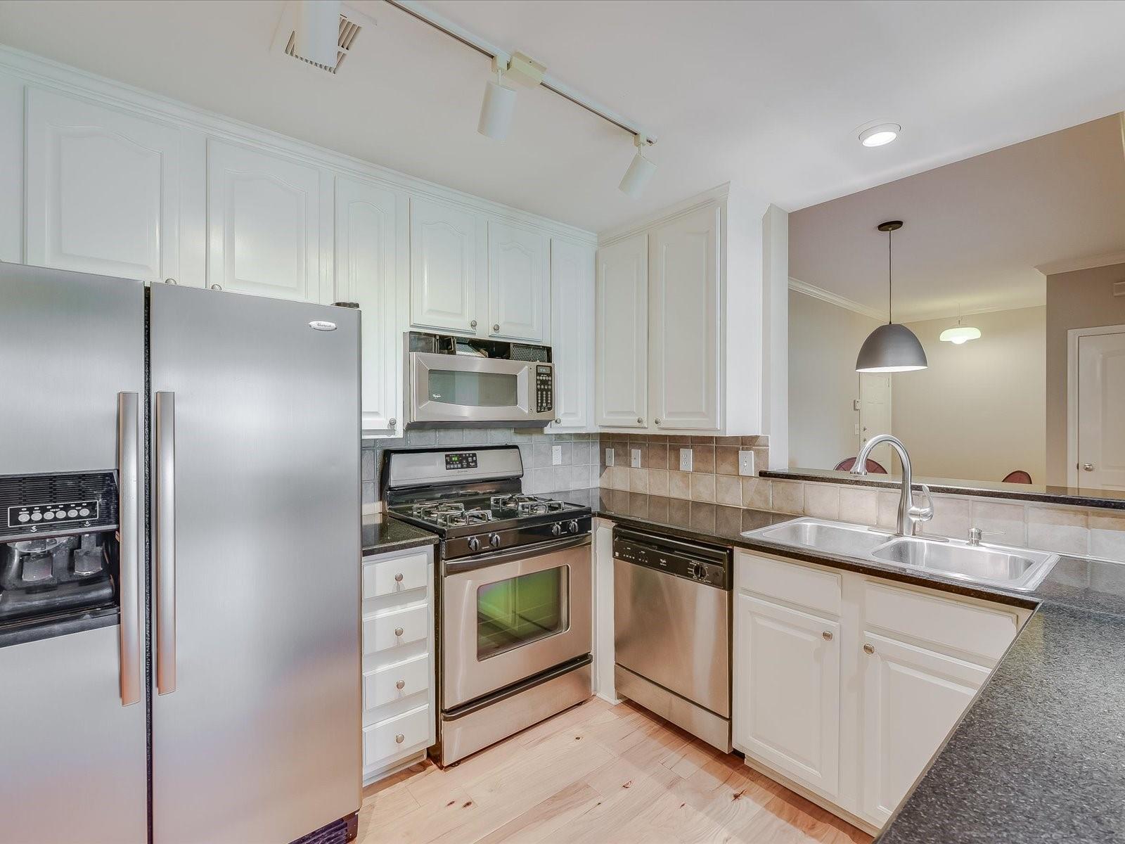 9525 N Capital of Texas Highway # 136, Austin Unit: 136