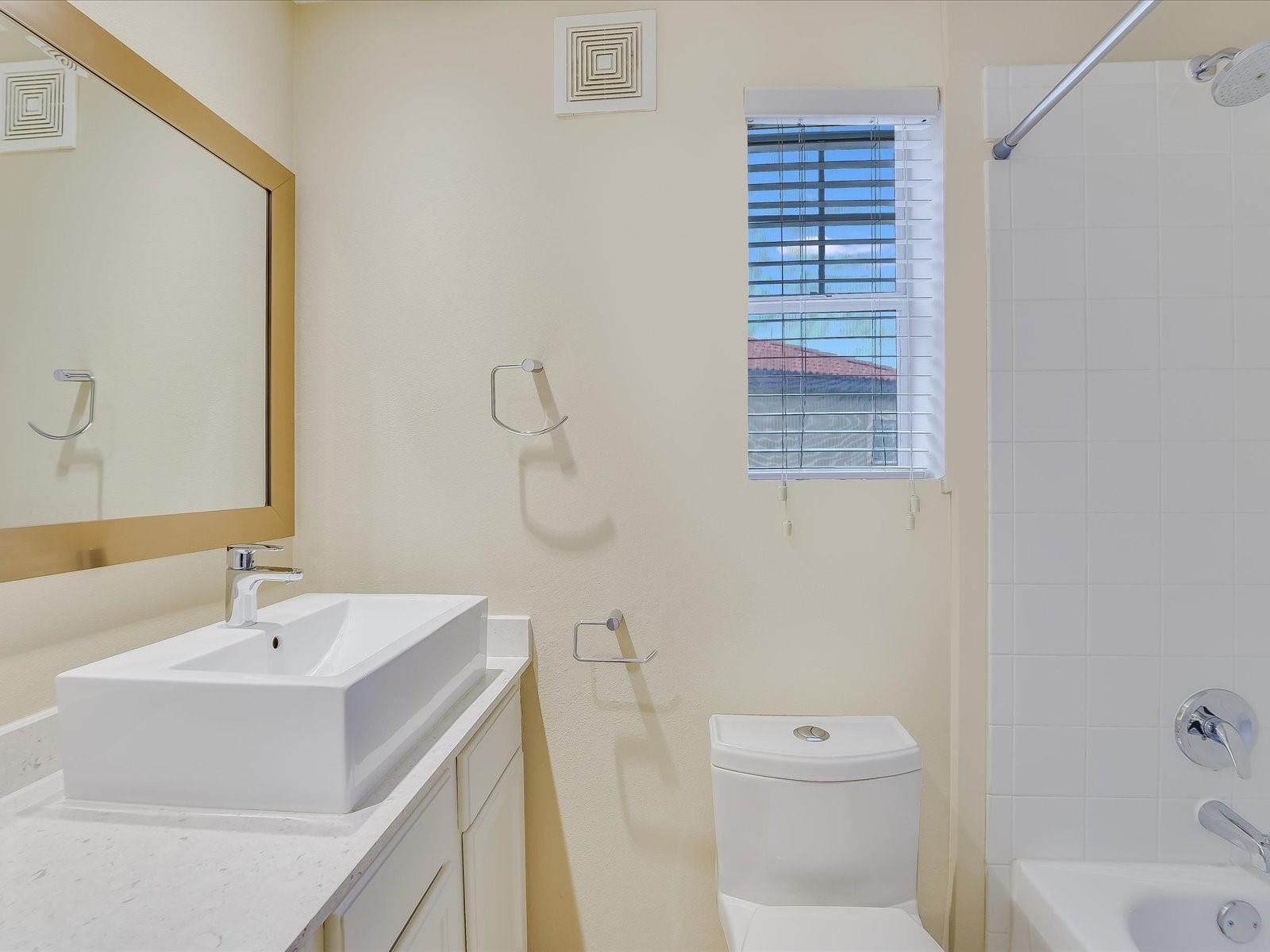 9525 N Capital of Texas Highway # 136, Austin Unit: 136