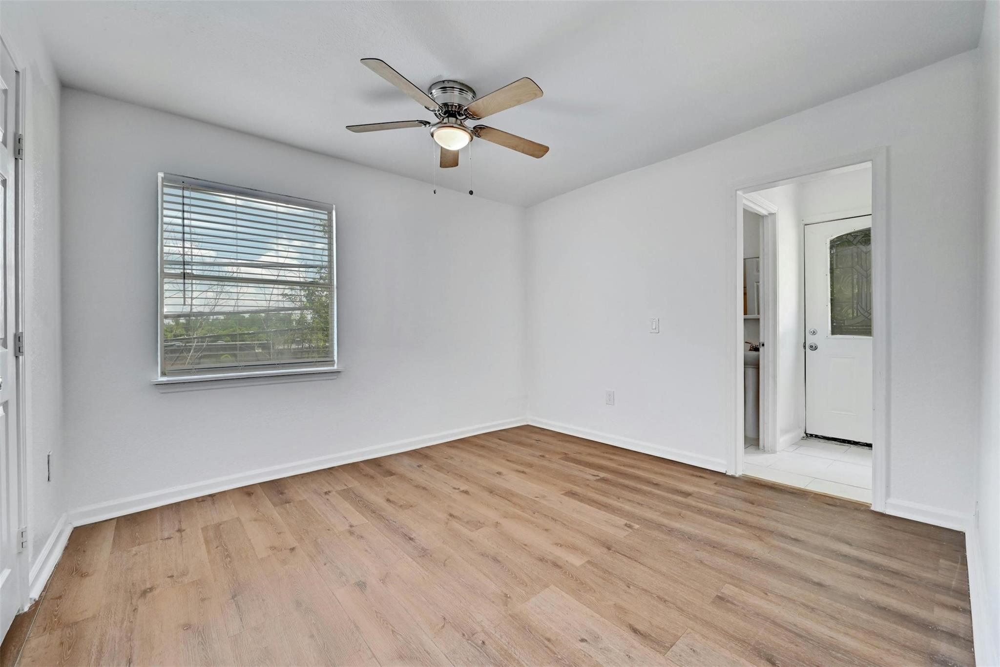 1200 Walnut Ave