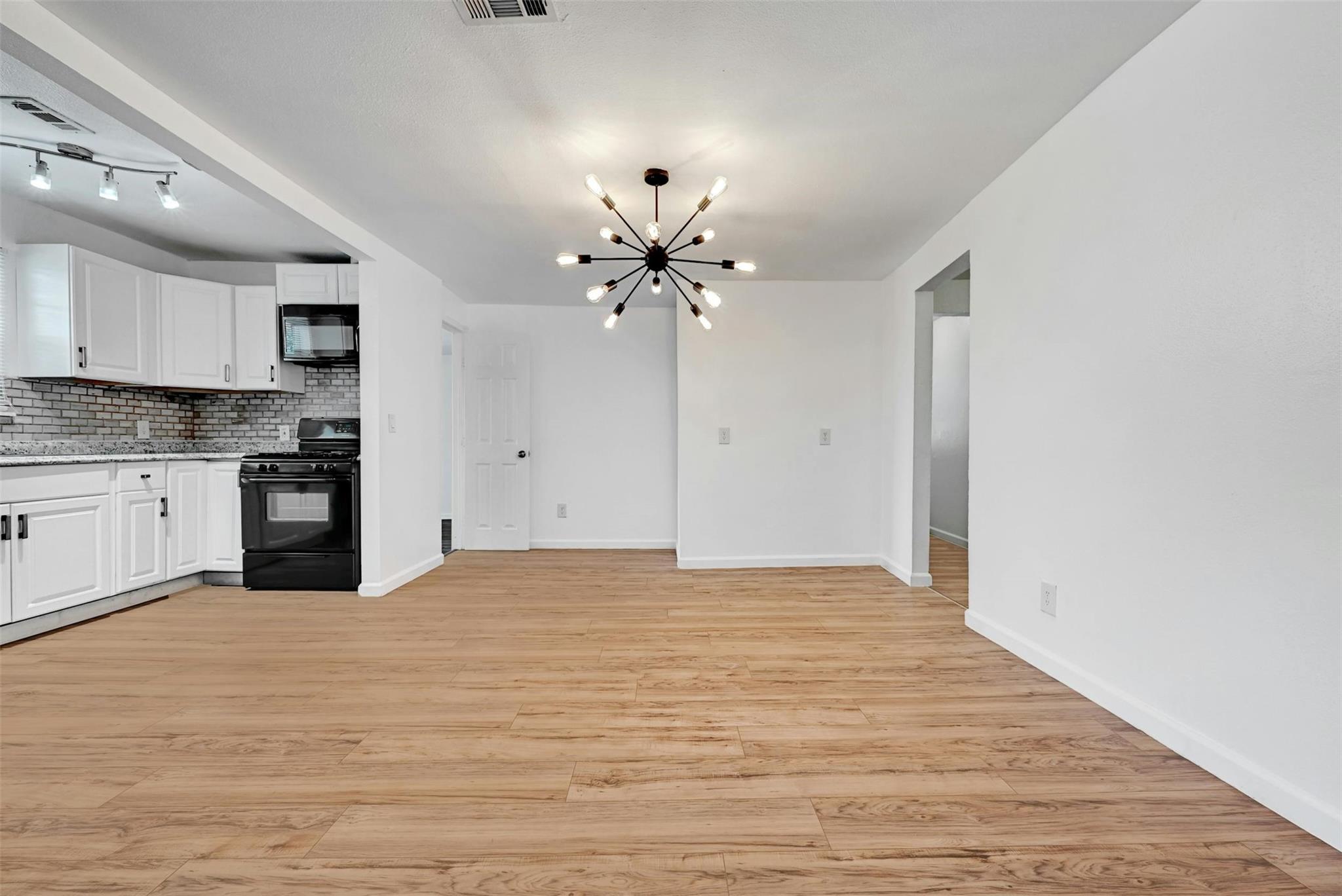 1200 Walnut Ave