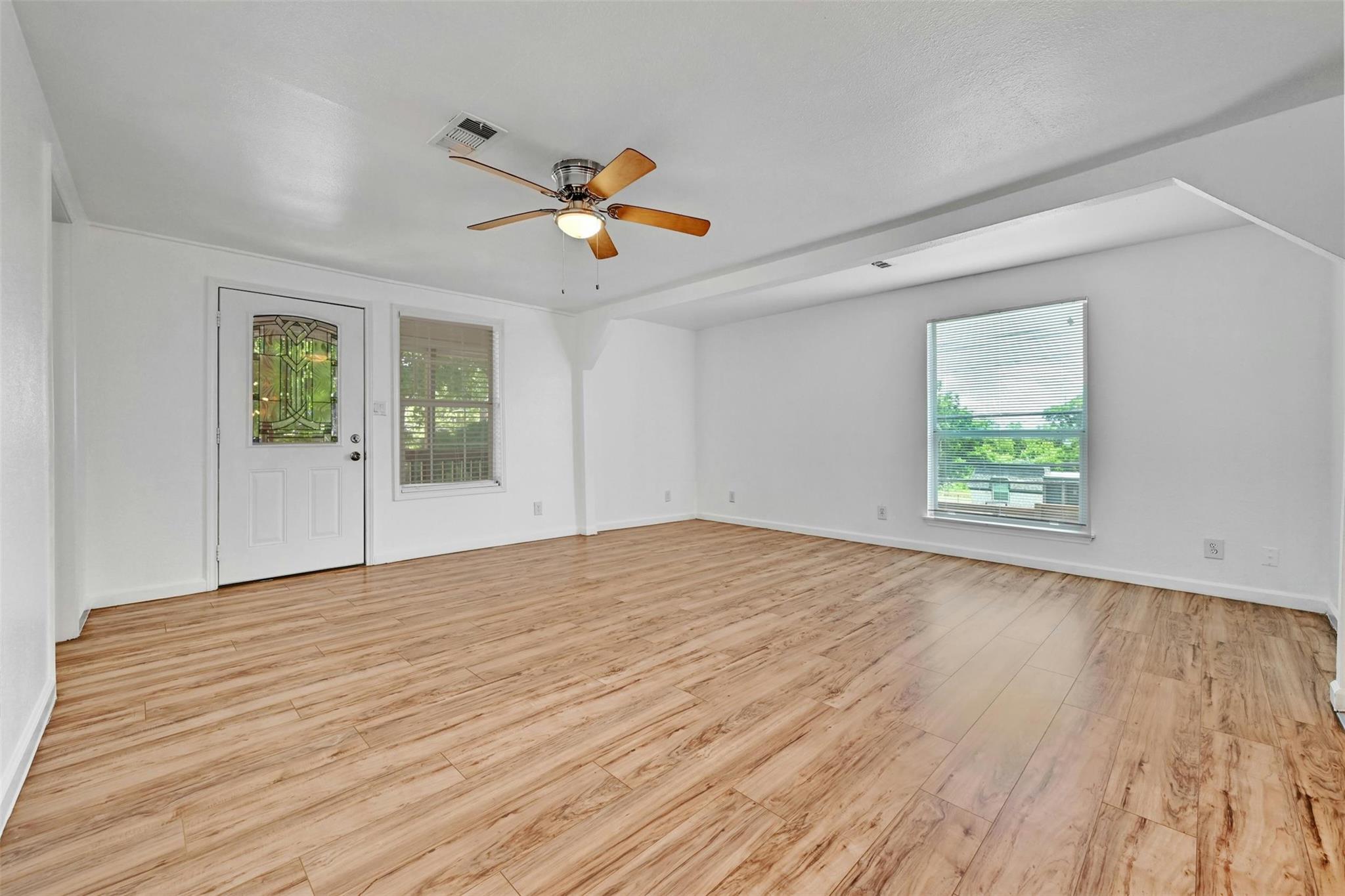 1200 Walnut Ave