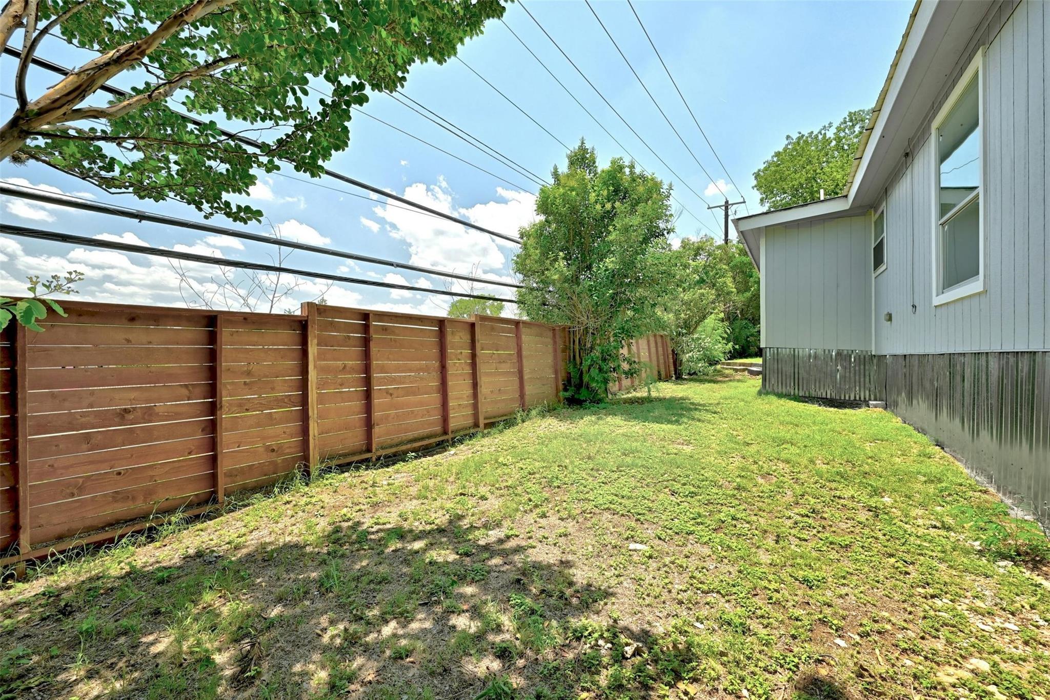 1200 Walnut Ave