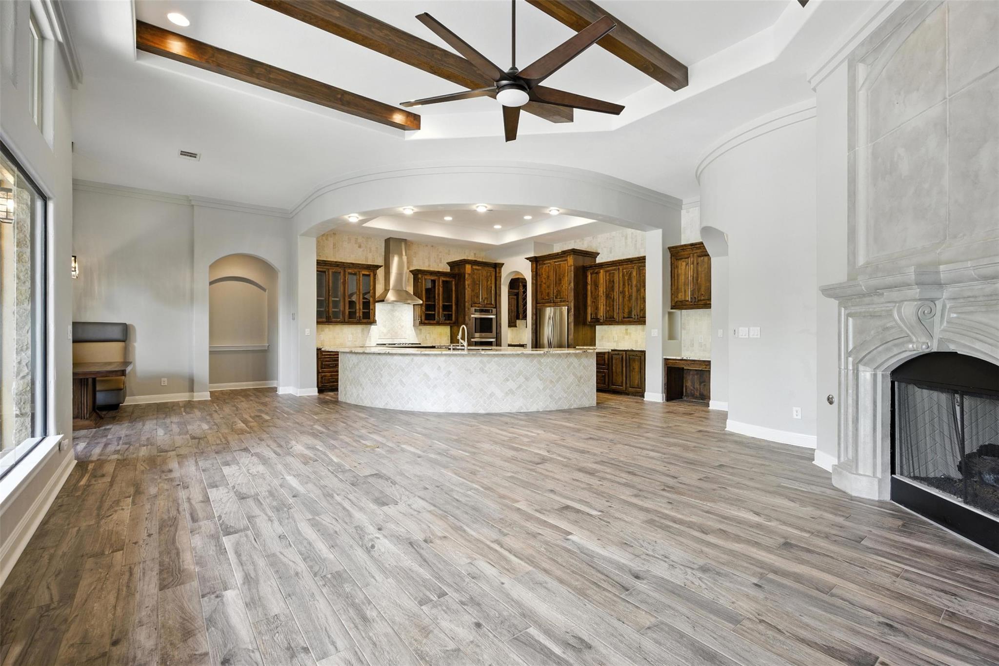 7617 Lazy River CV