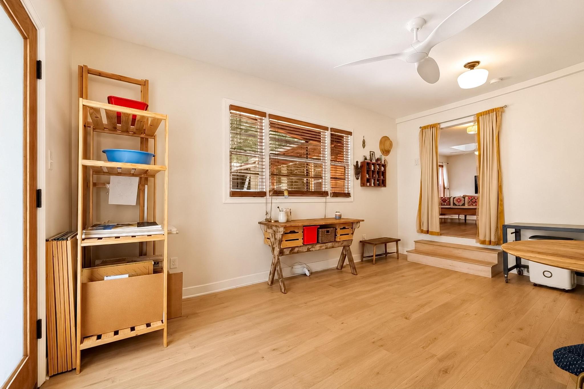 2209 La Casa DR