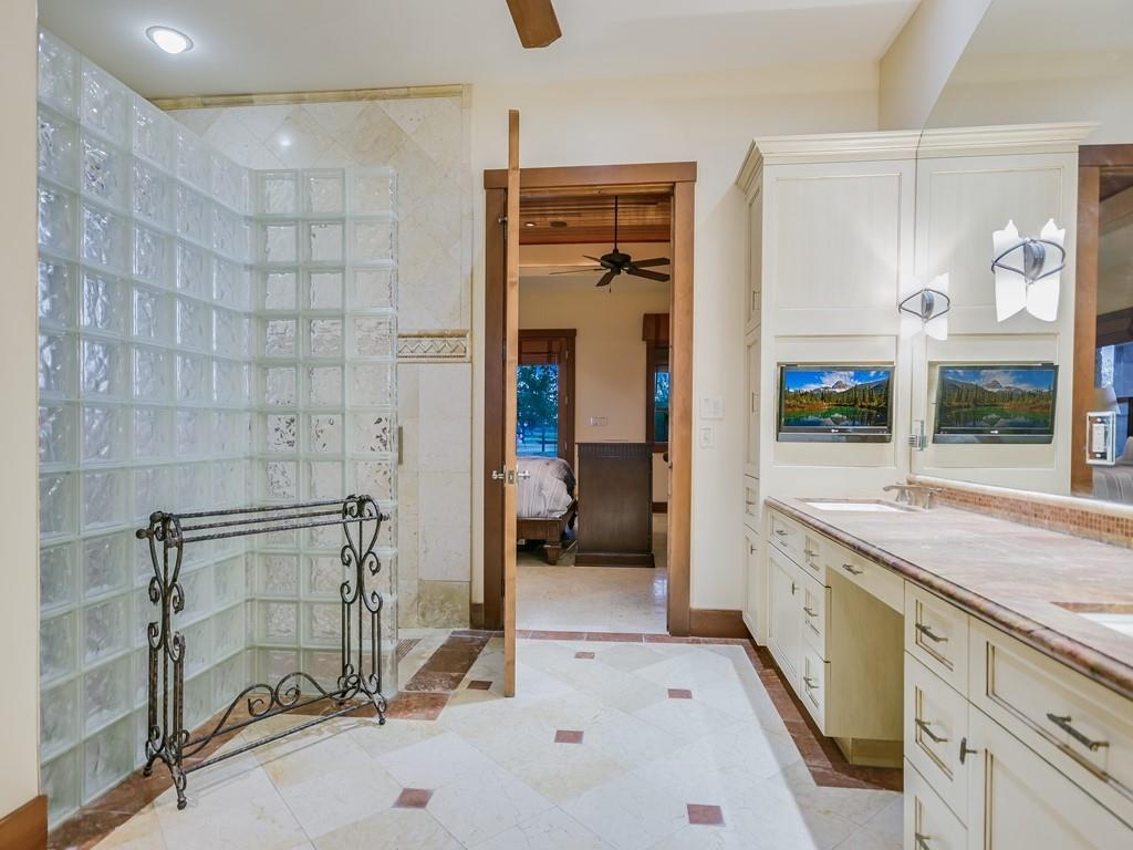 1584 County Road 226 RD