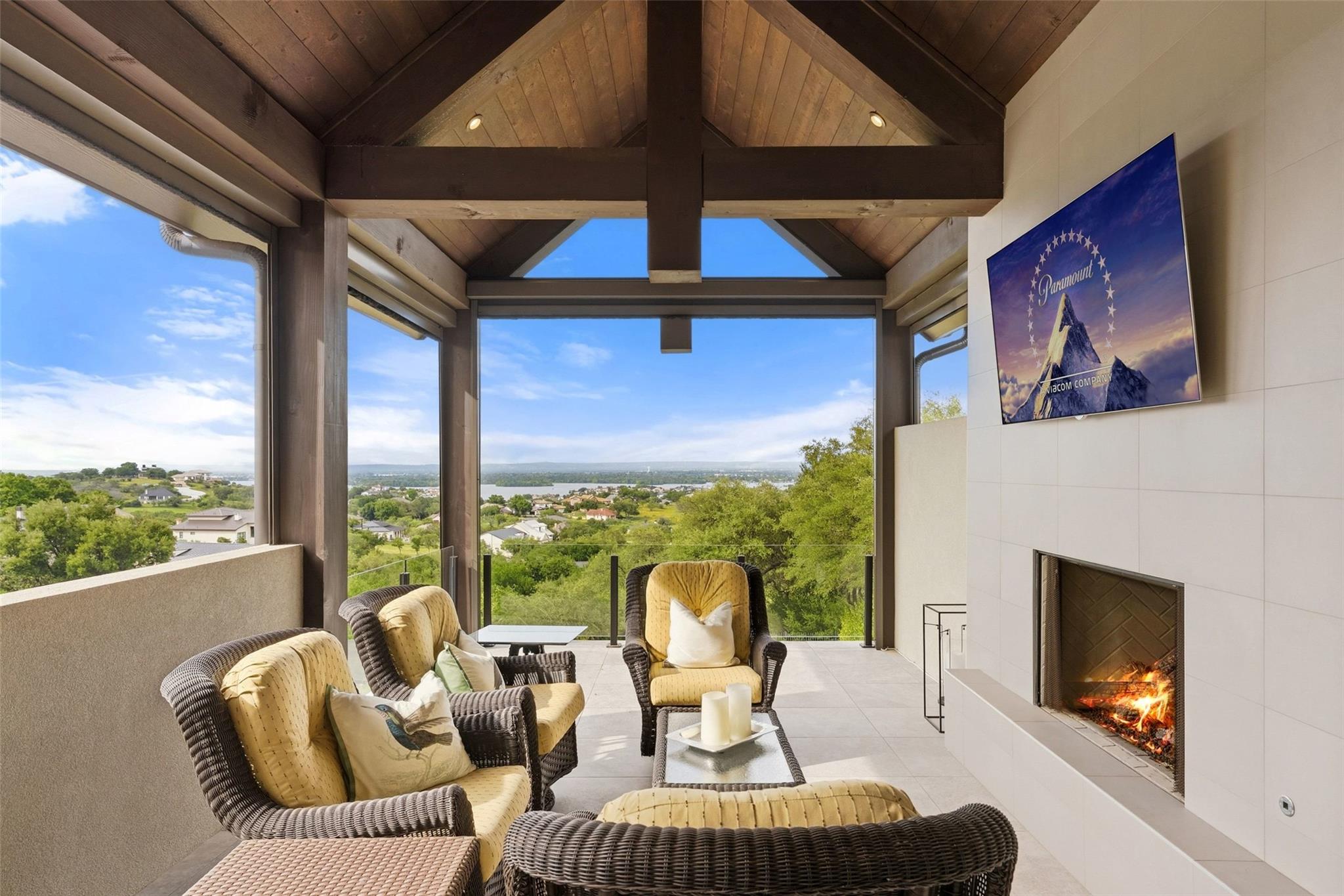 106 Diamond Hill DR