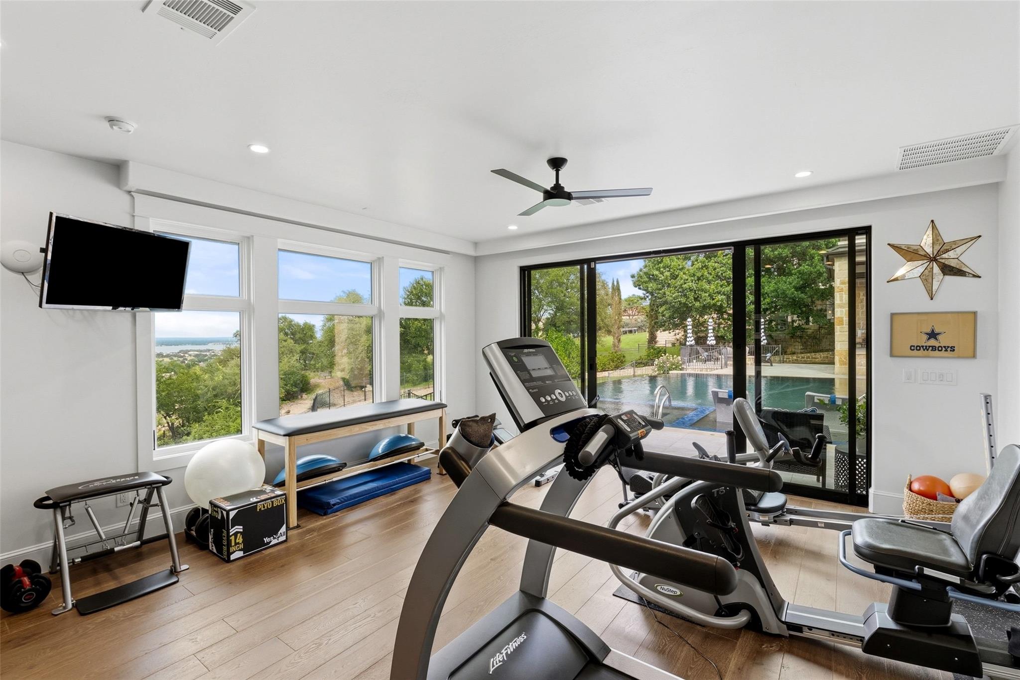 106 Diamond Hill DR