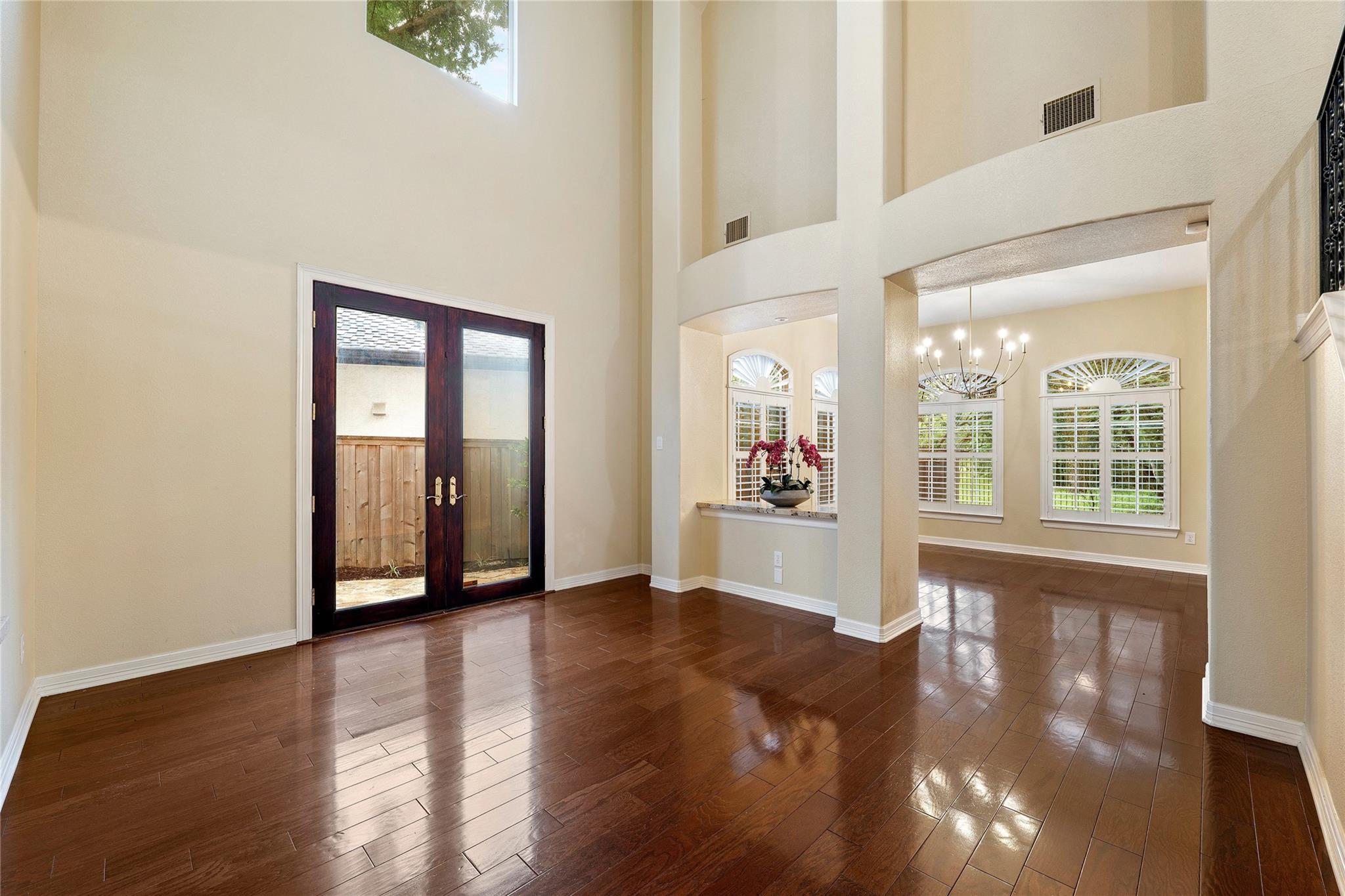 3903 Gaines CT