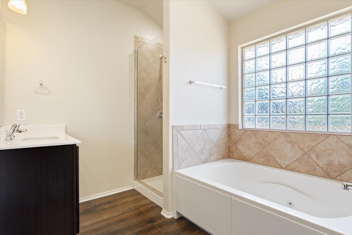 5807 Ambrose CIR, Temple