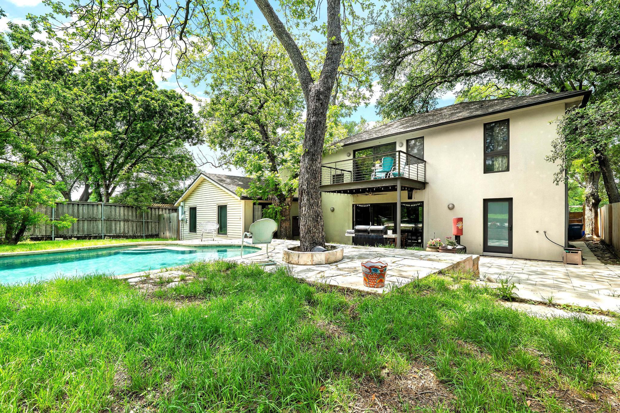6303 Shoal Creek BLVD