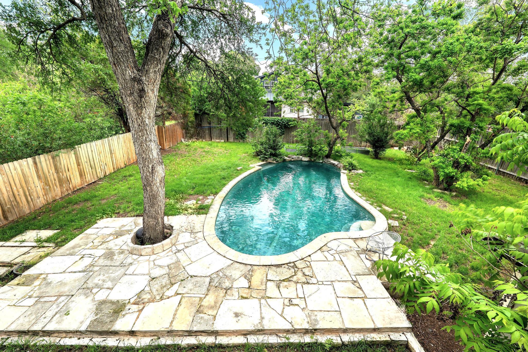6303 Shoal Creek BLVD