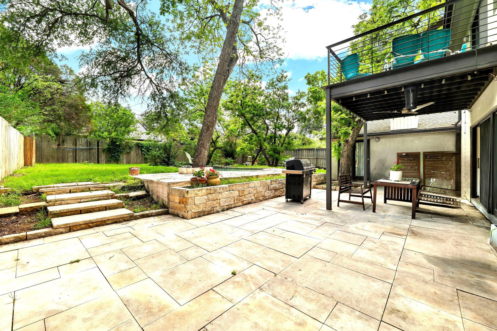 6303 Shoal Creek BLVD