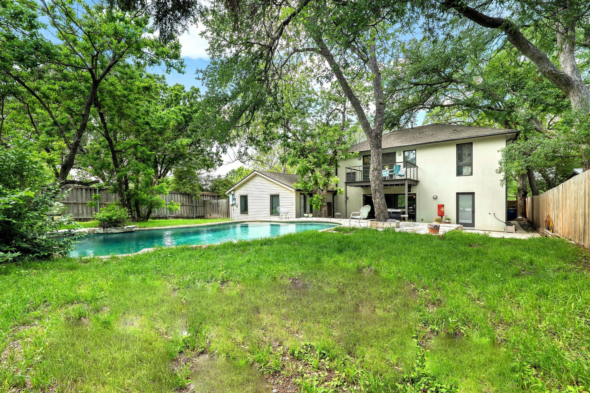 6303 Shoal Creek BLVD