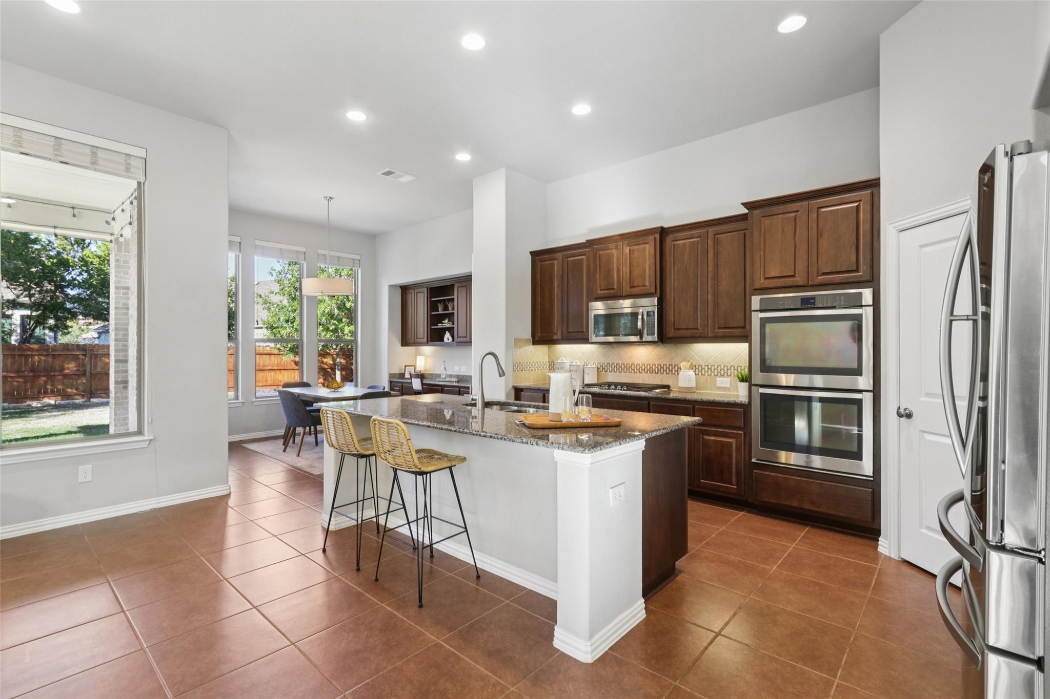 7906 Turnback Ledge TRL