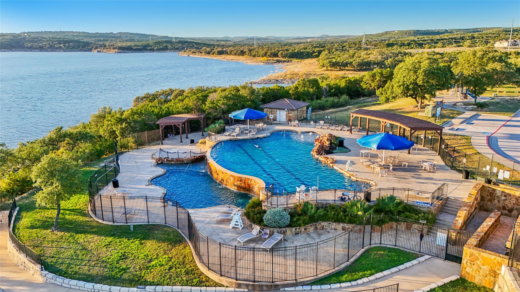 7906 Turnback Ledge TRL