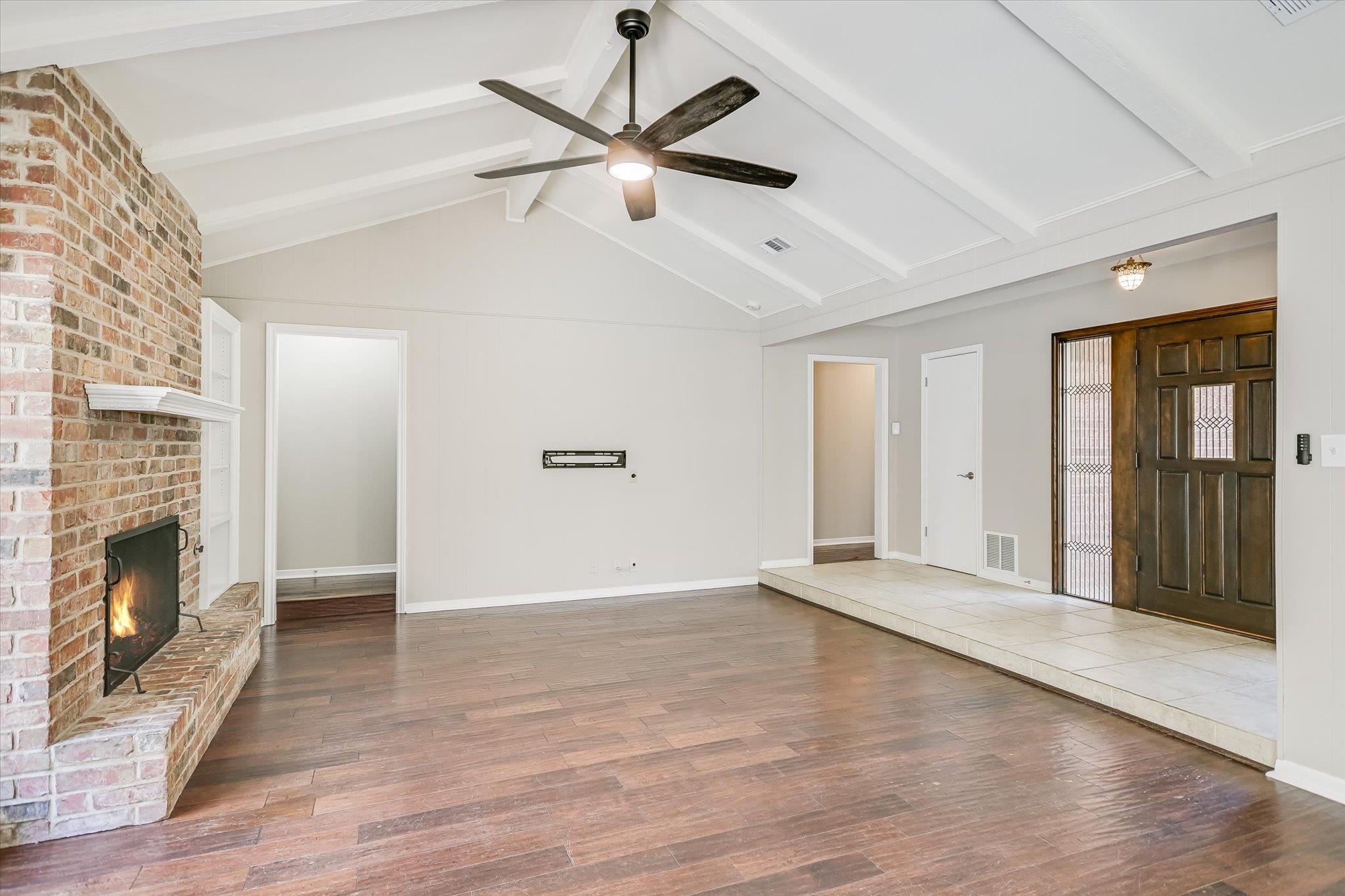 11601 Three Oaks TRL