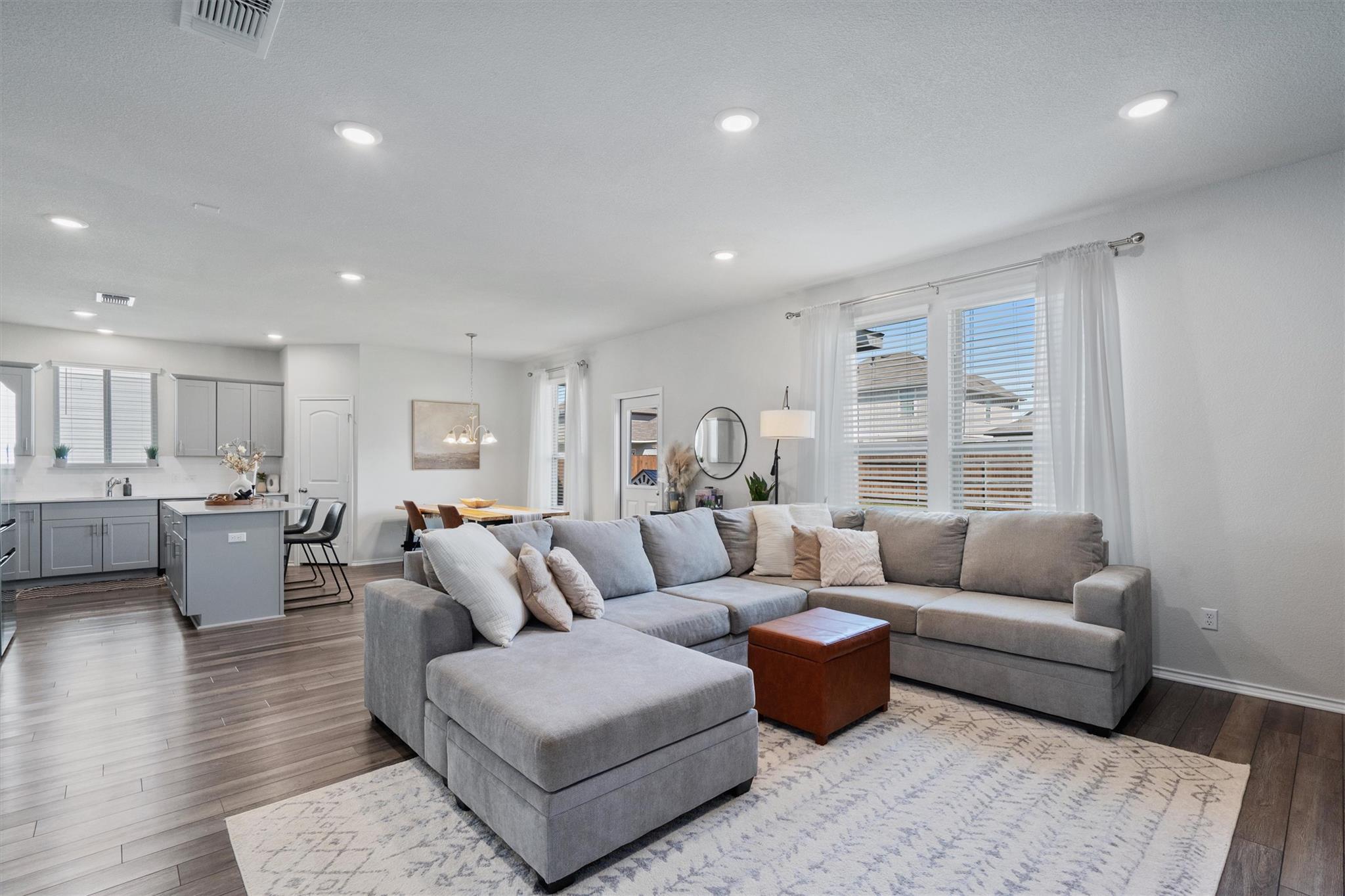 145 Fiery Skipper LN