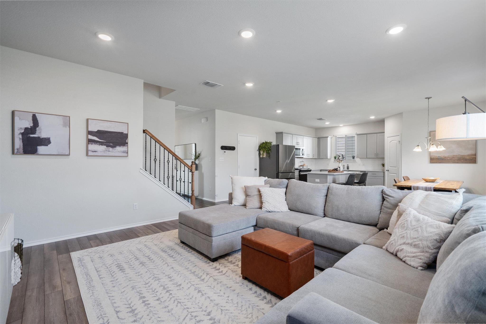 145 Fiery Skipper LN