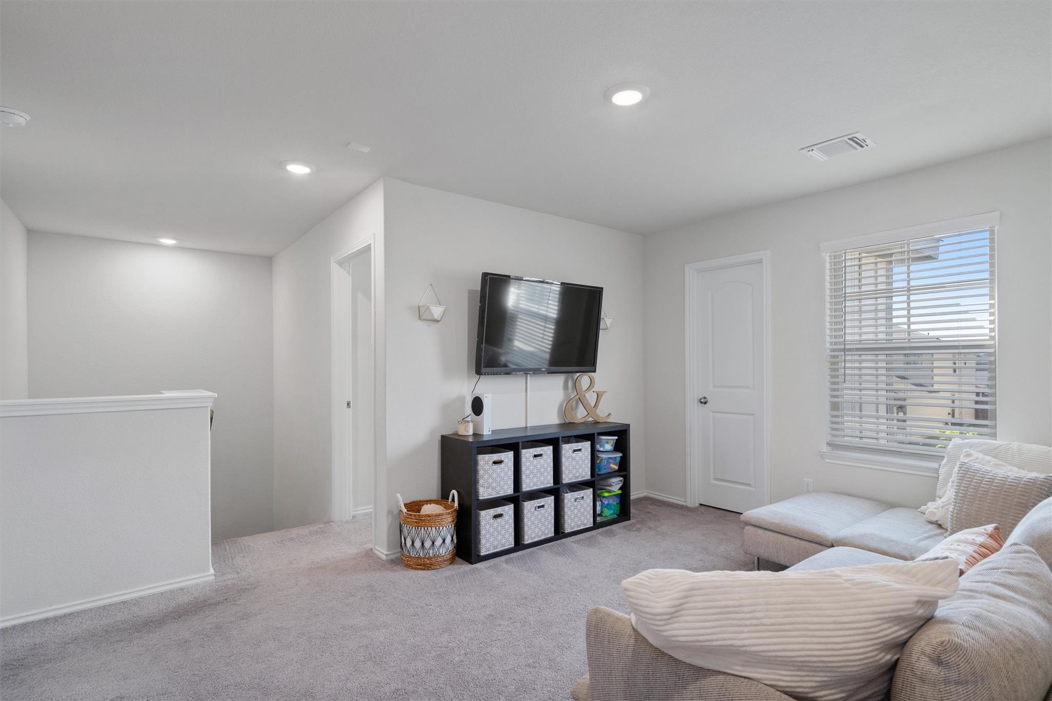 145 Fiery Skipper LN