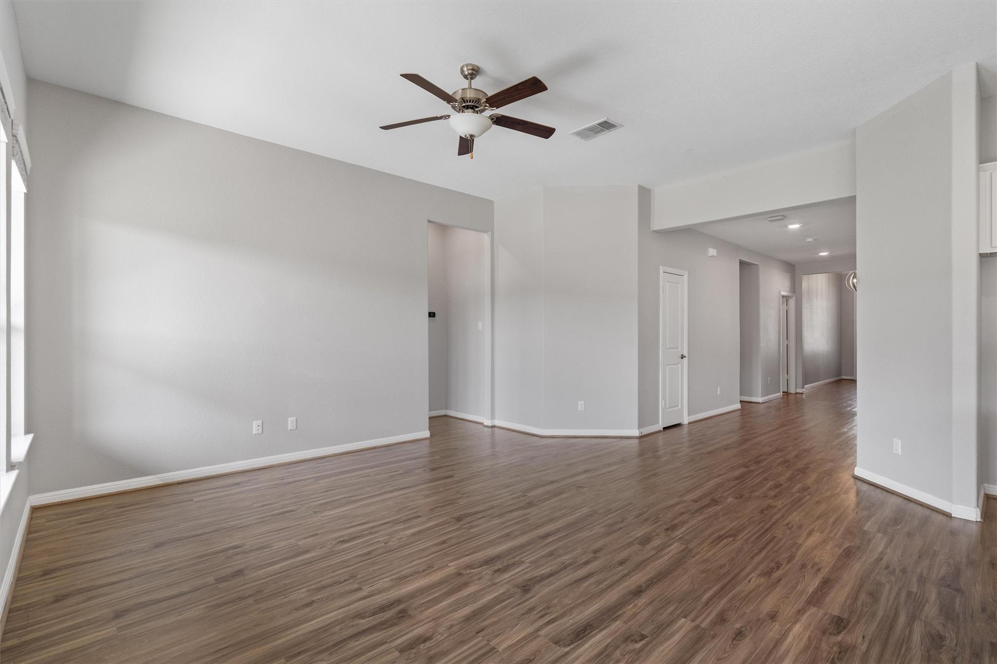 708 Hereford LOOP