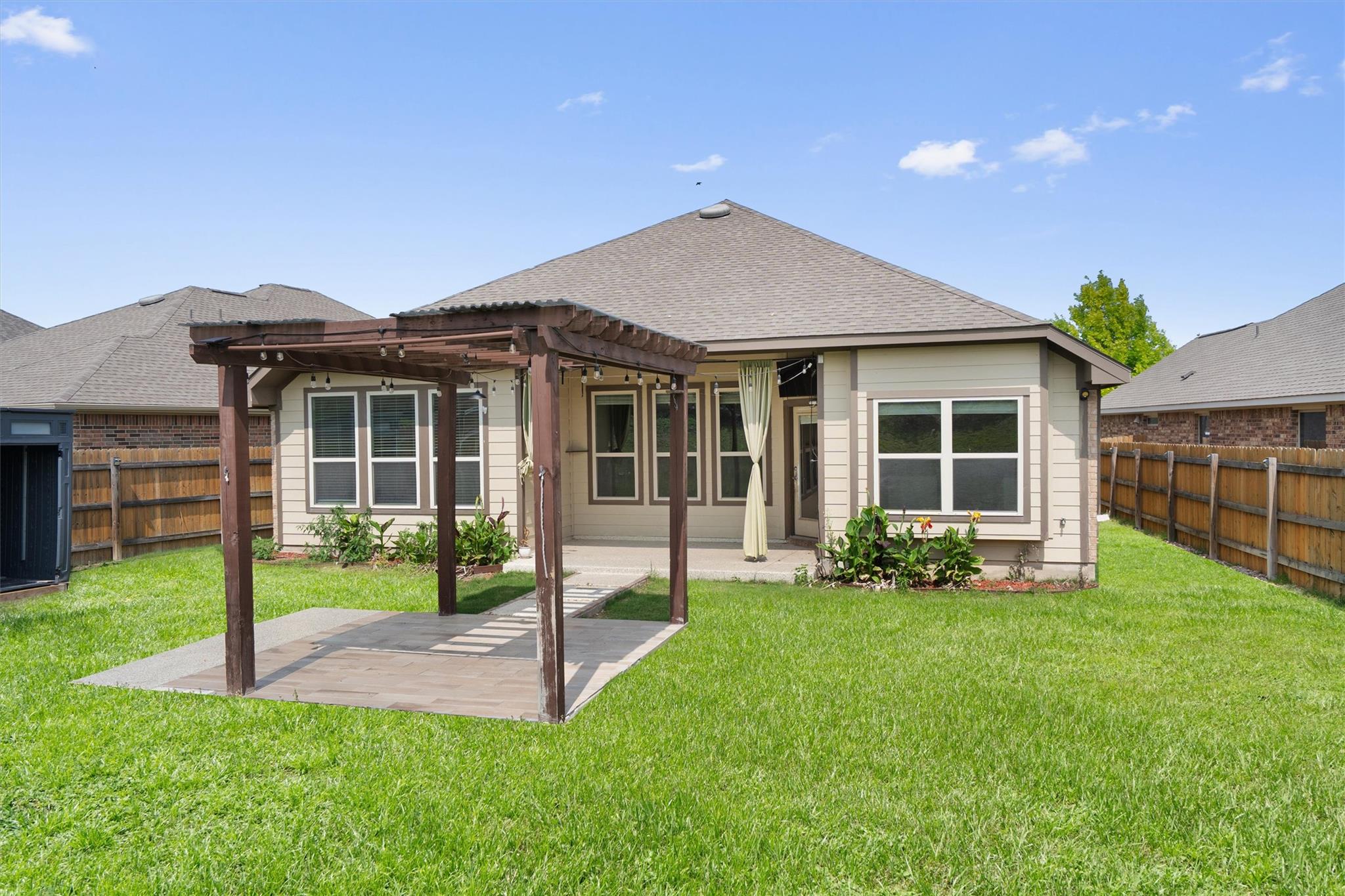 708 Hereford LOOP