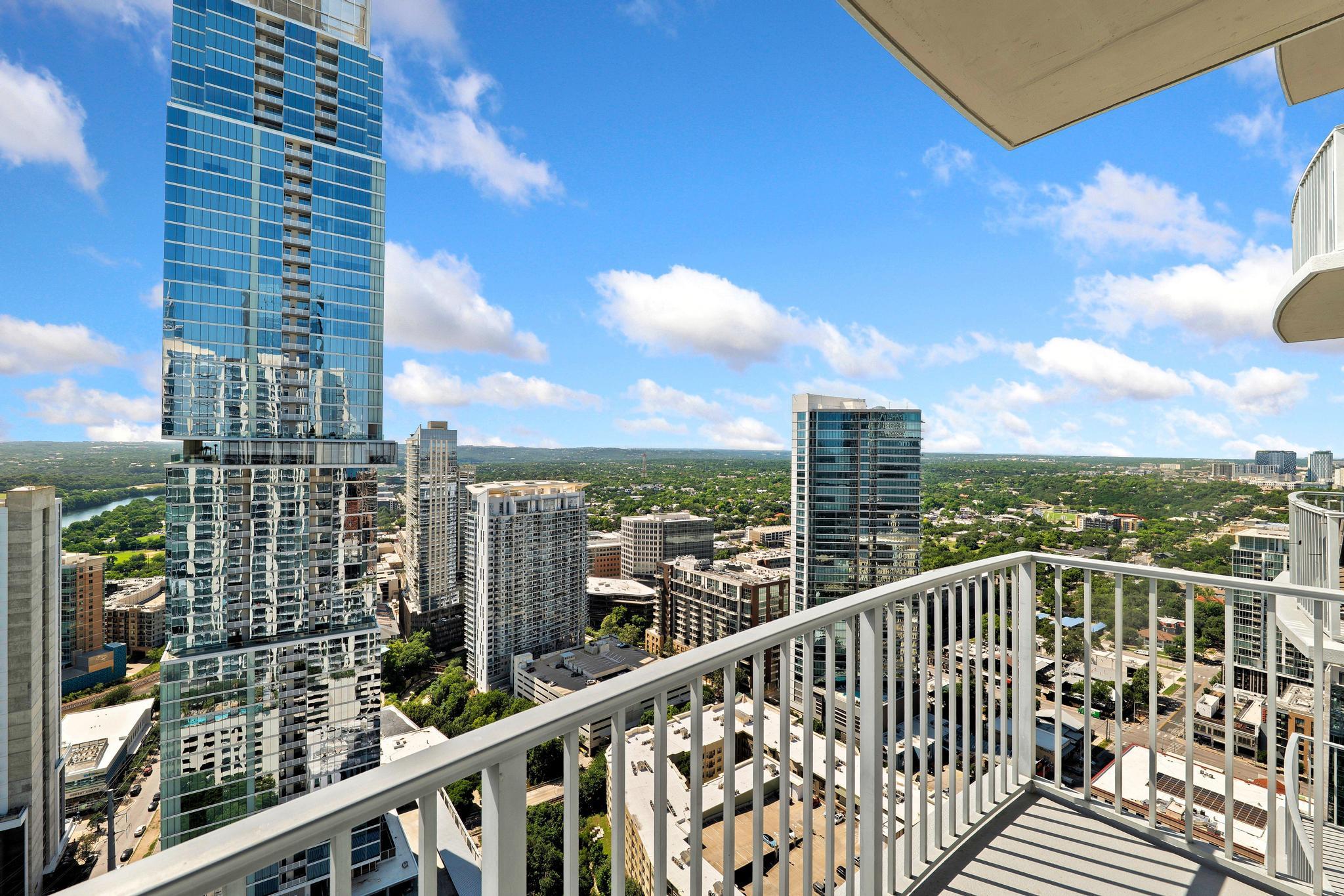 360 Nueces ST # 3506